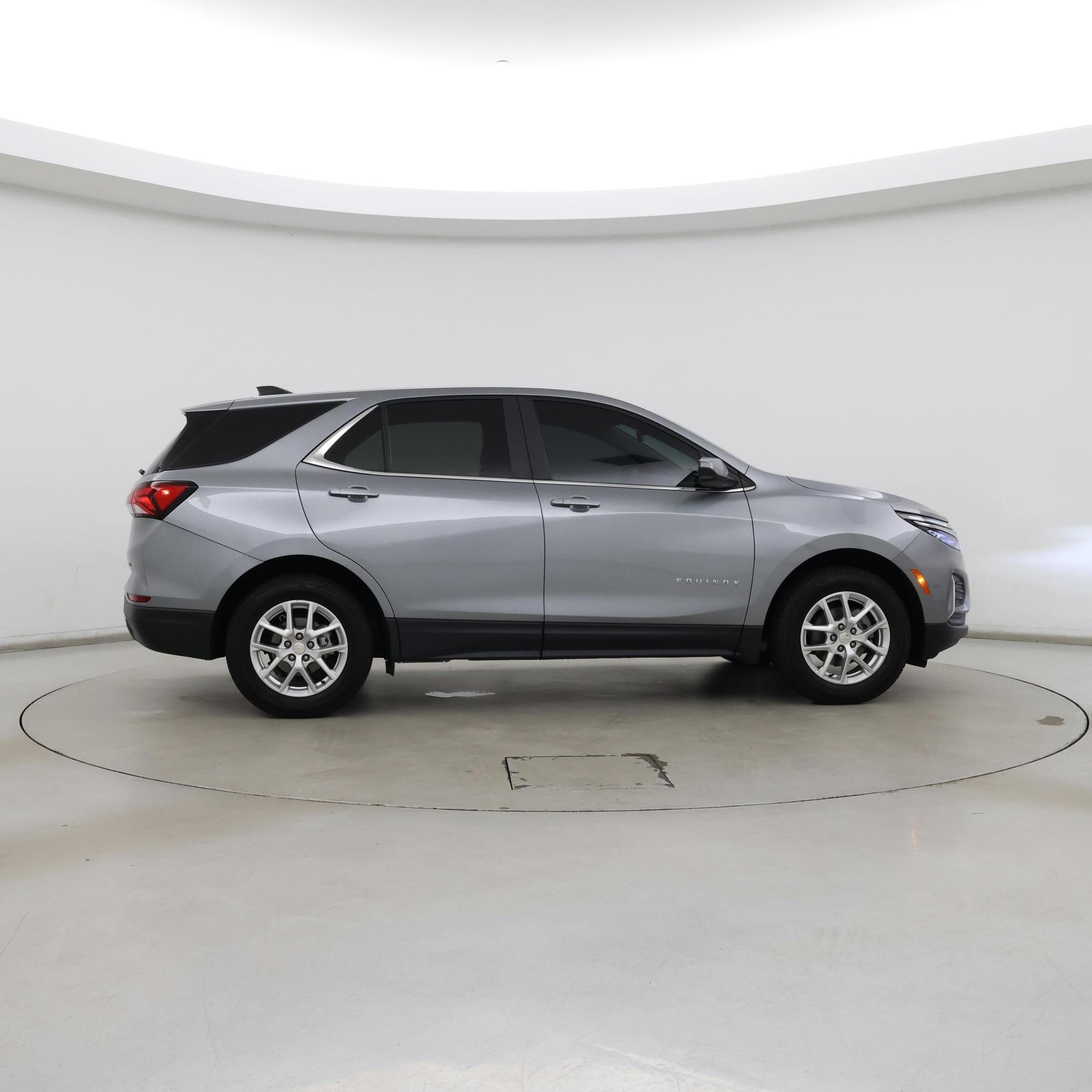 Thumbnail: 2023 Chevrolet Equinox - 7