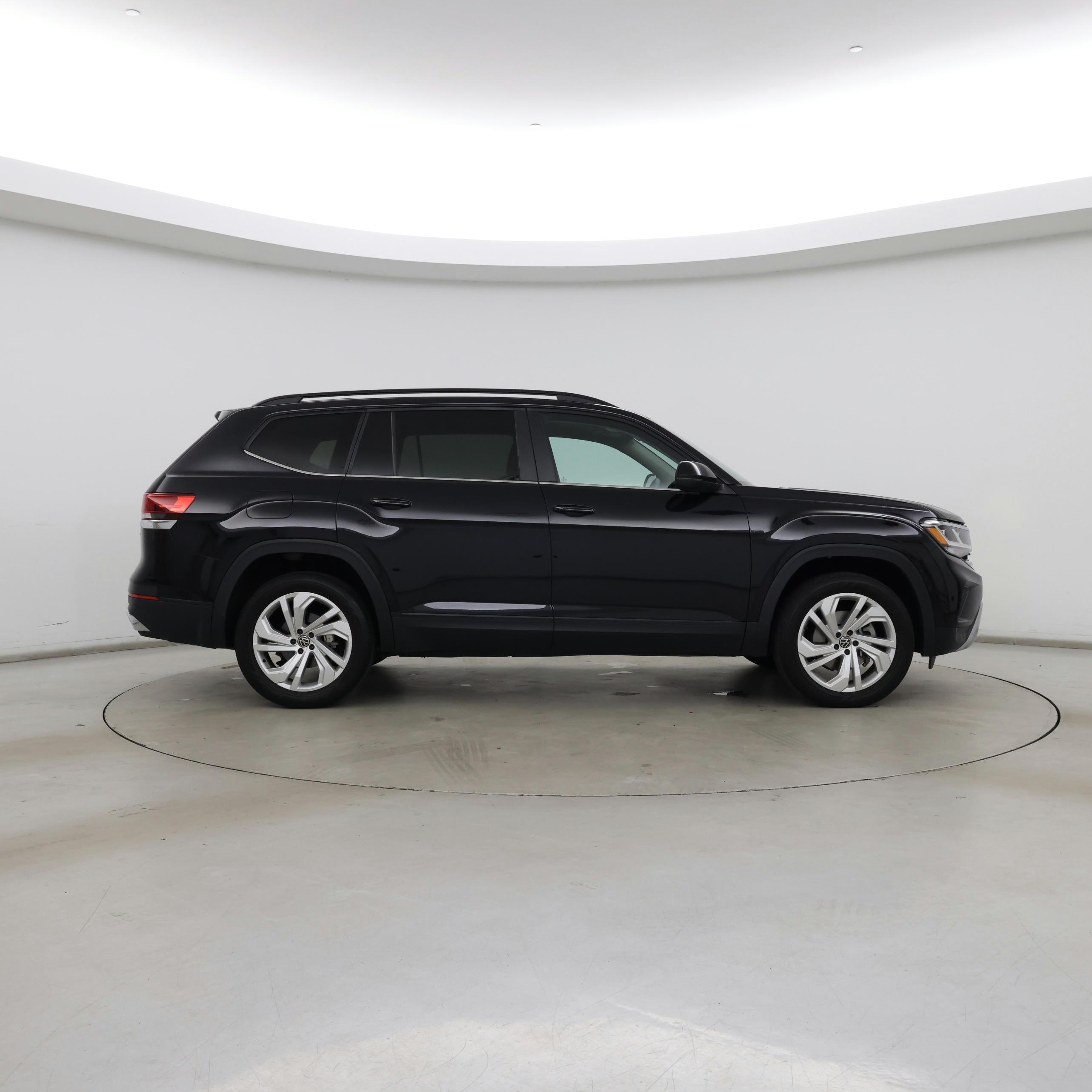 Thumbnail: 2023 Volkswagen Atlas - 7
