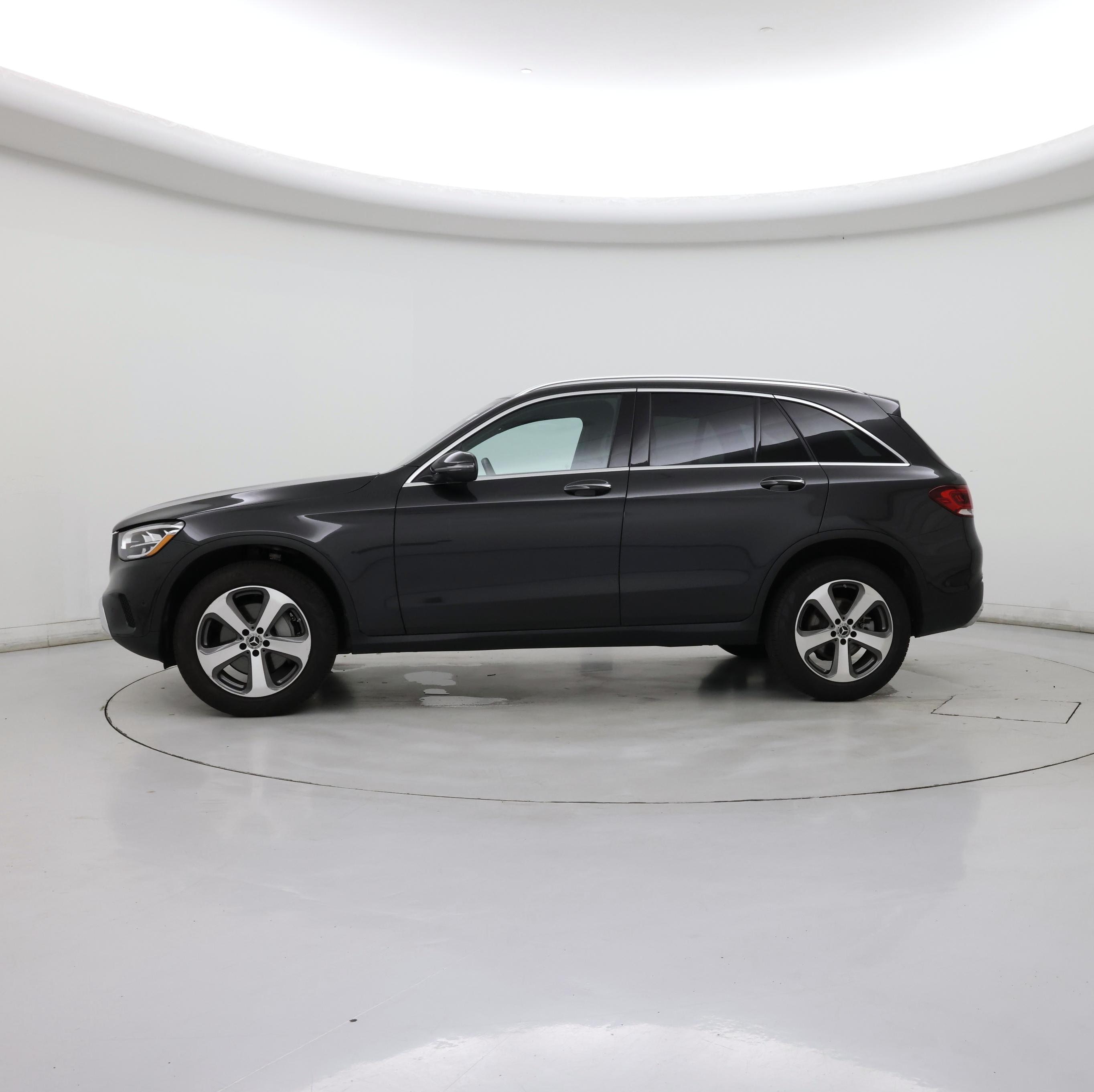 Thumbnail: 2022 Mercedes-Benz GLC - 3