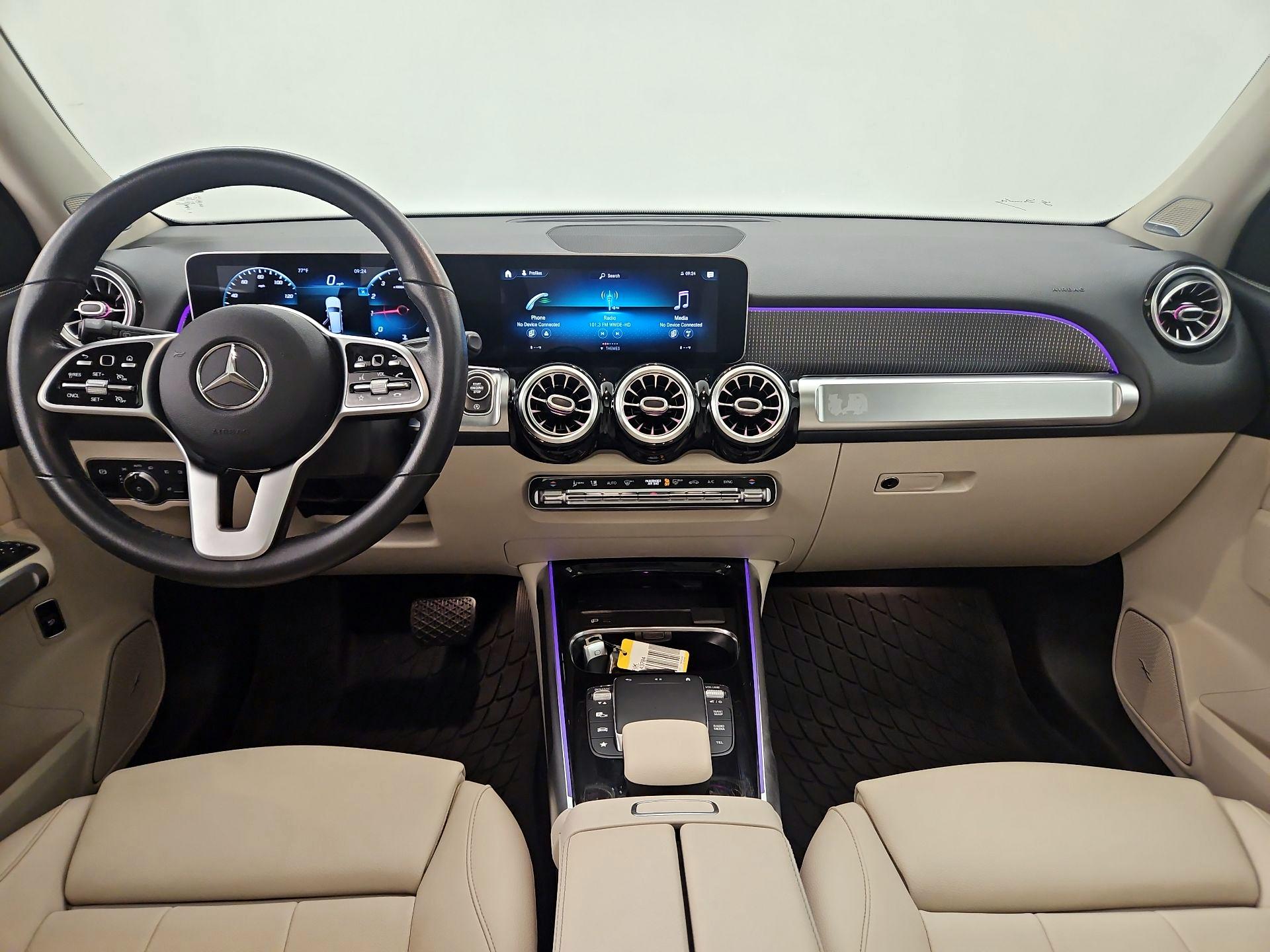 Thumbnail: 2021 Mercedes-Benz GLB - 9