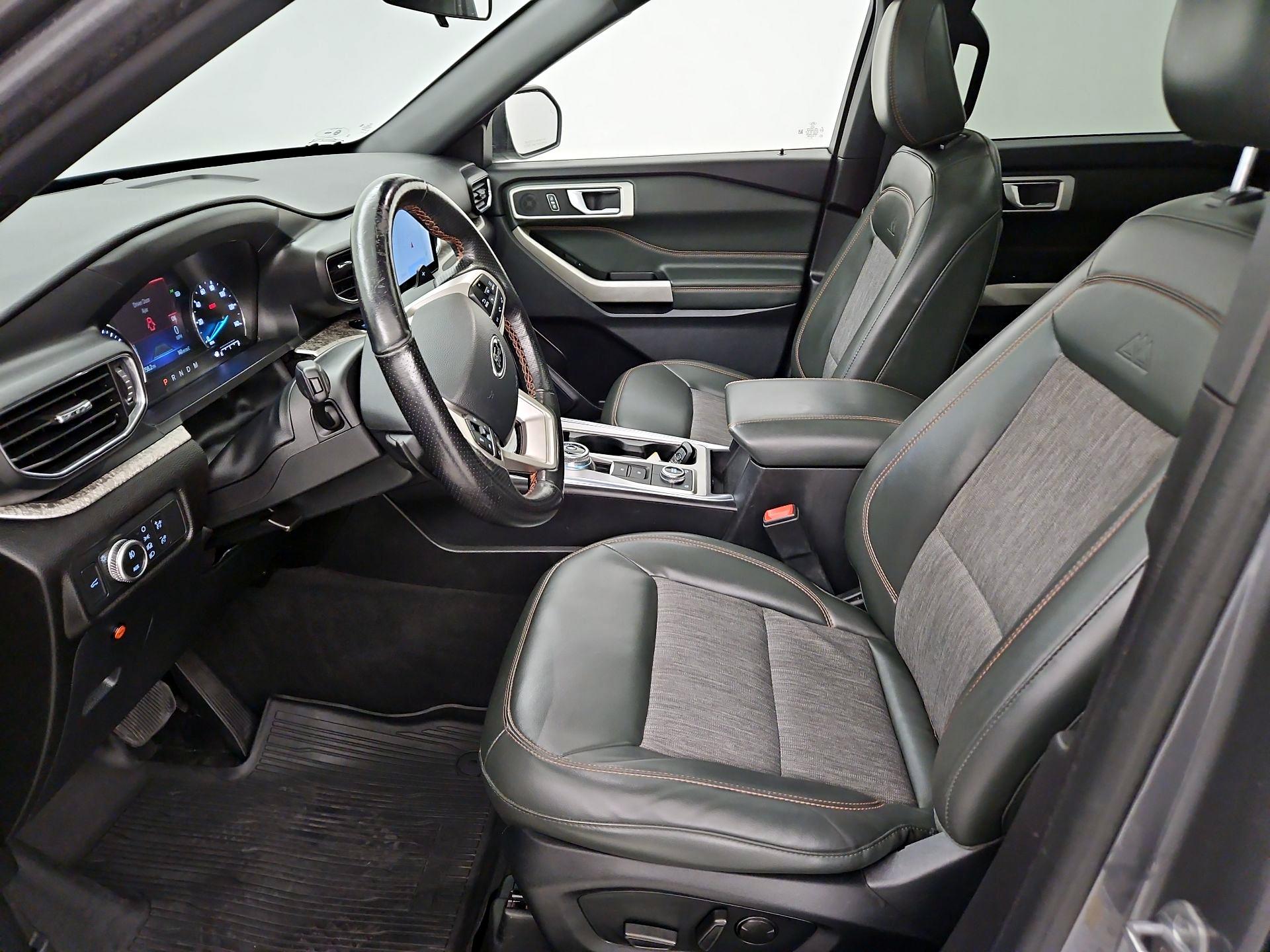 Thumbnail: 2022 Ford Explorer - 11