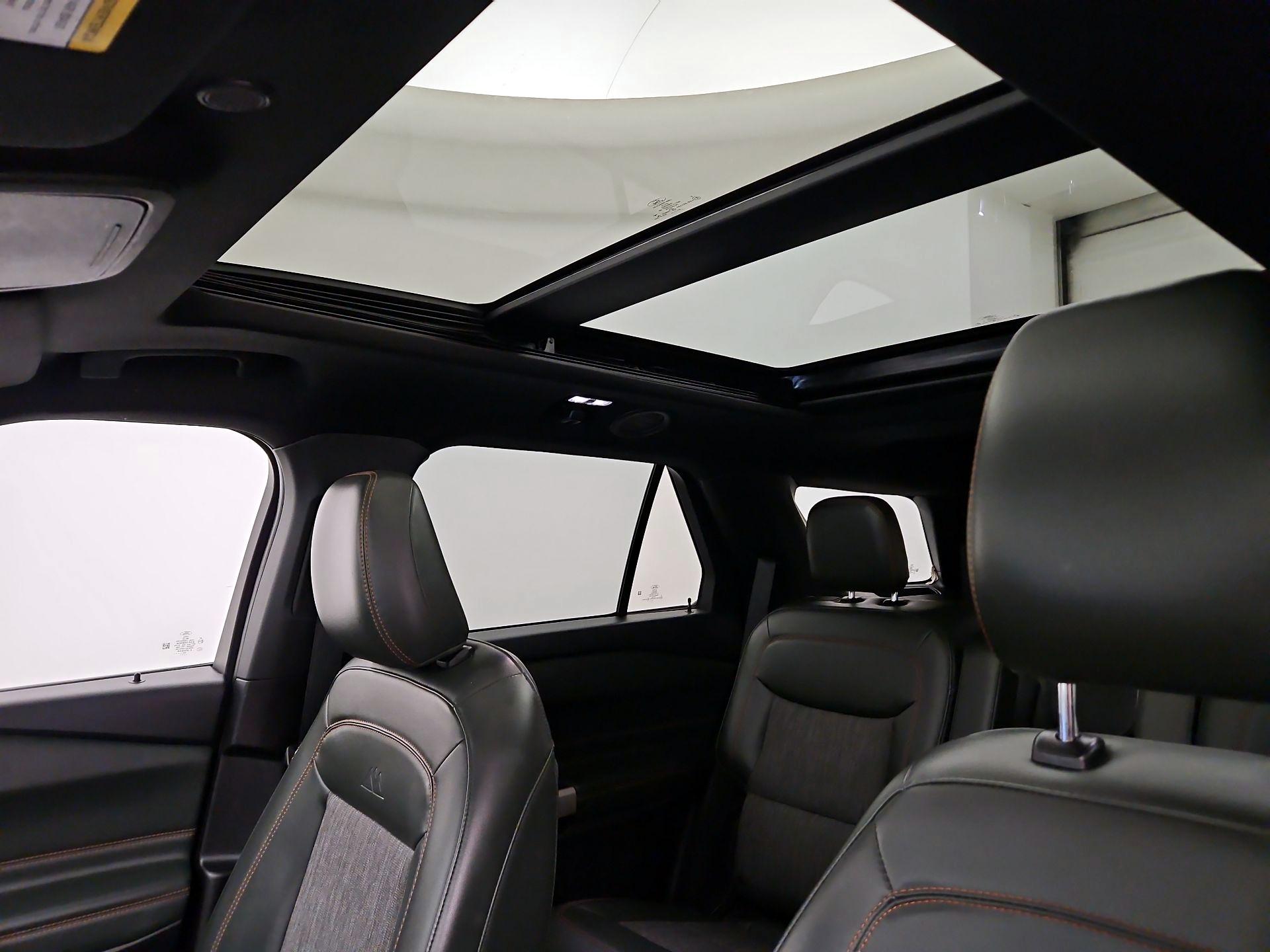 Thumbnail: 2022 Ford Explorer - 20