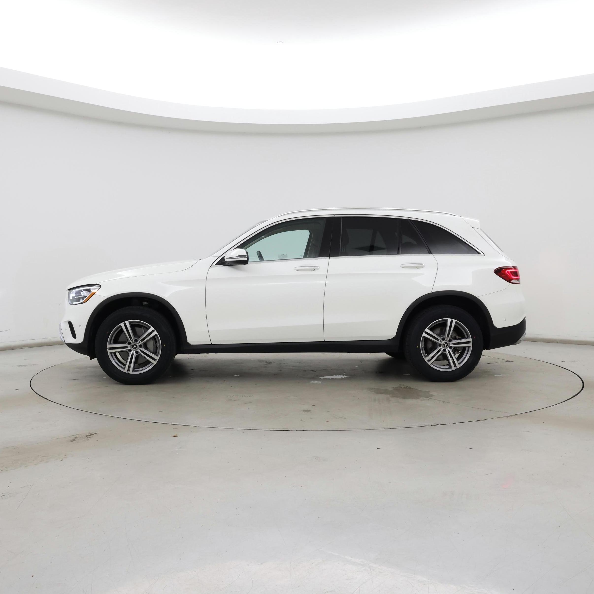 Thumbnail: 2022 Mercedes-Benz GLC - 3