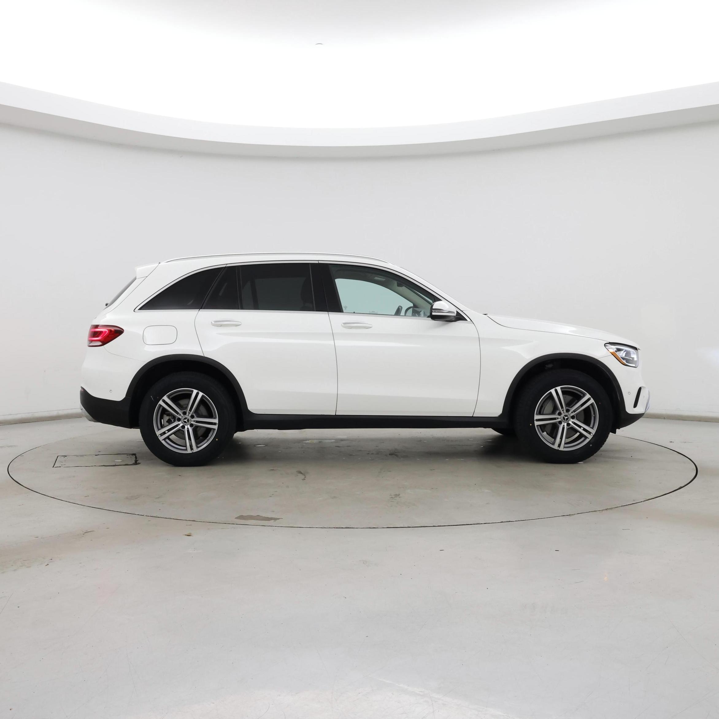 Thumbnail: 2022 Mercedes-Benz GLC - 7