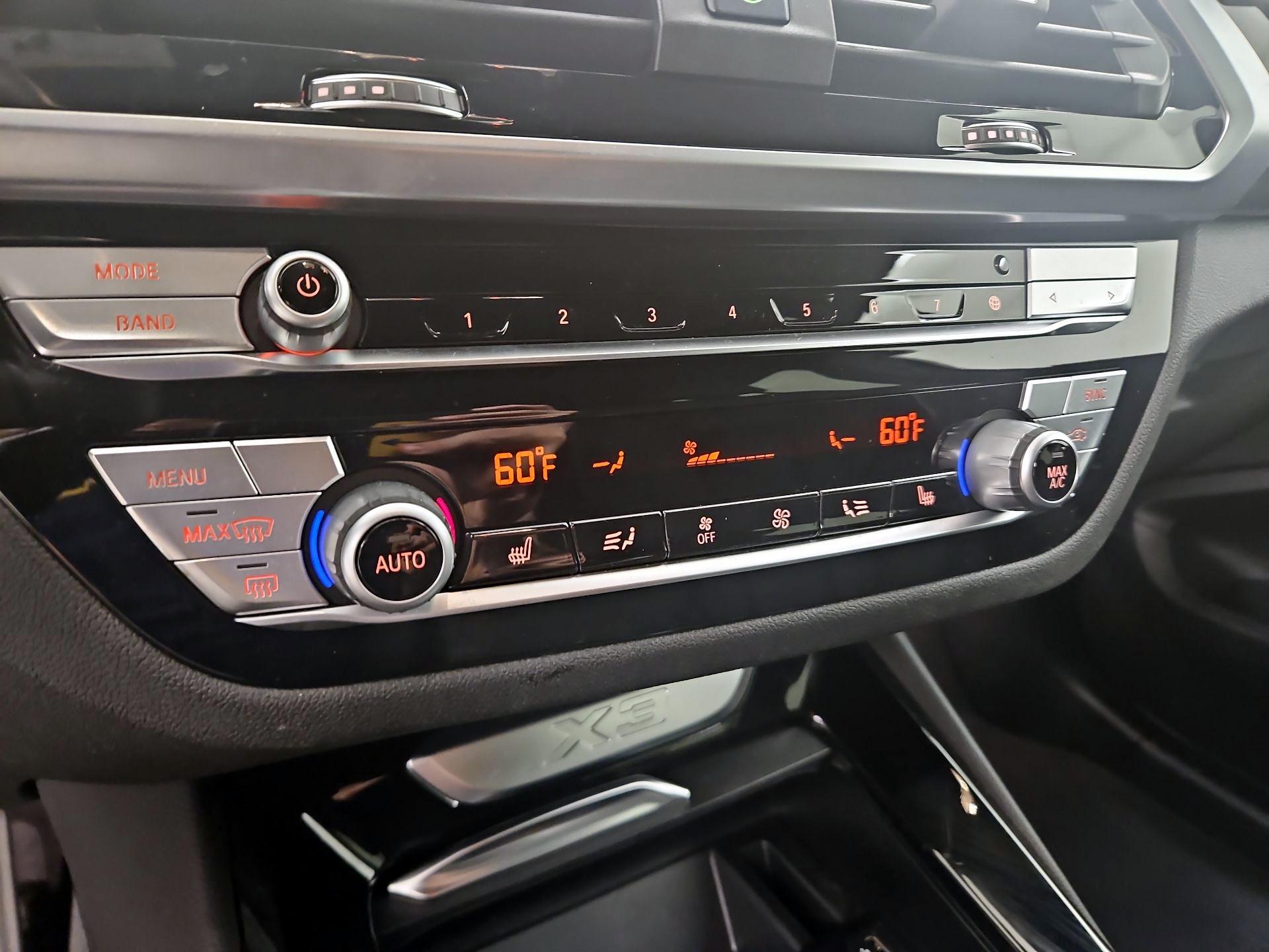 Thumbnail: 2021 BMW X3 - 17
