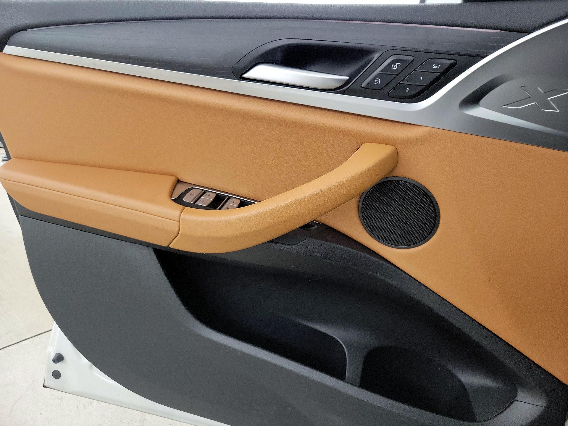 Thumbnail: 2022 BMW X3 - 12