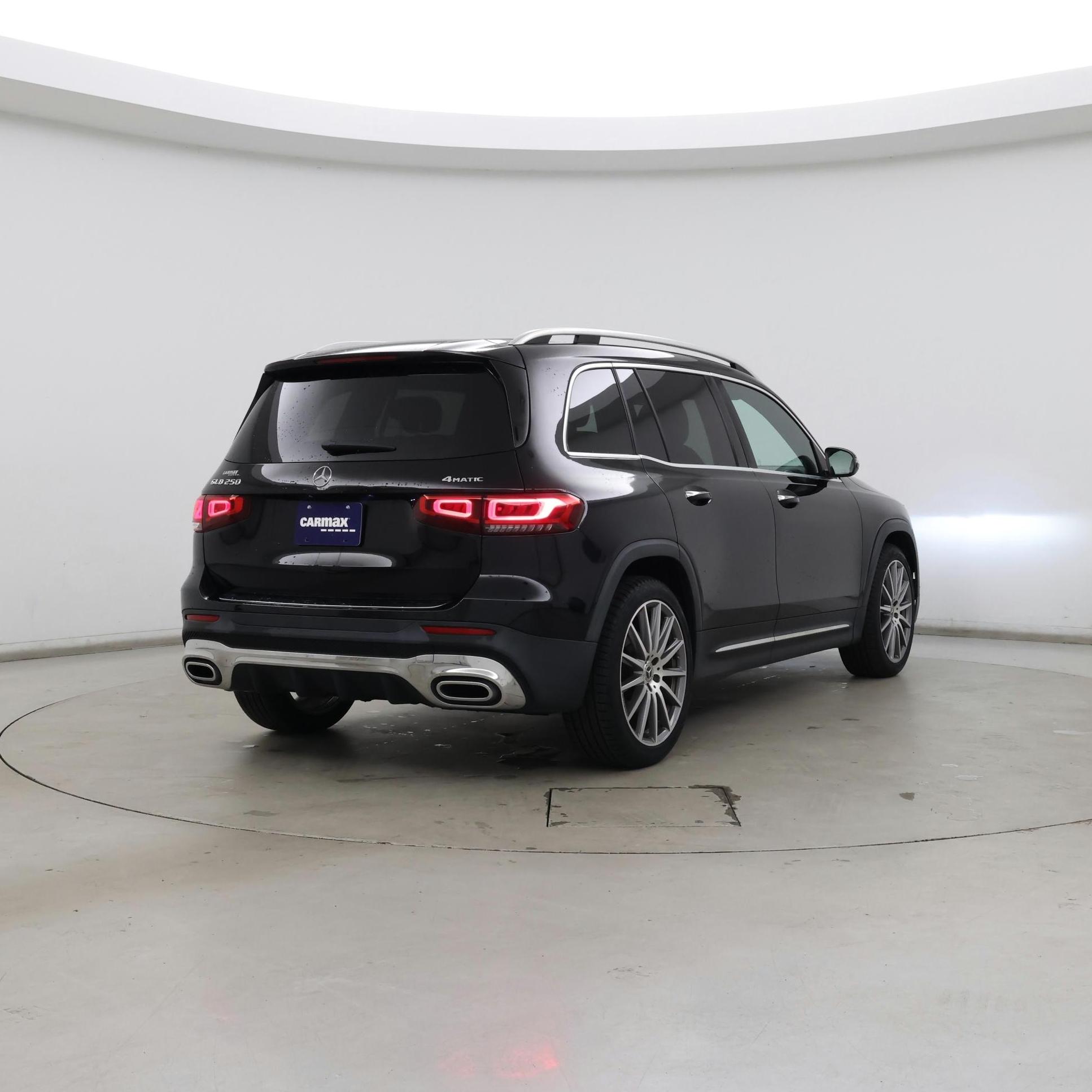 Thumbnail: 2021 Mercedes-Benz GLB - 8