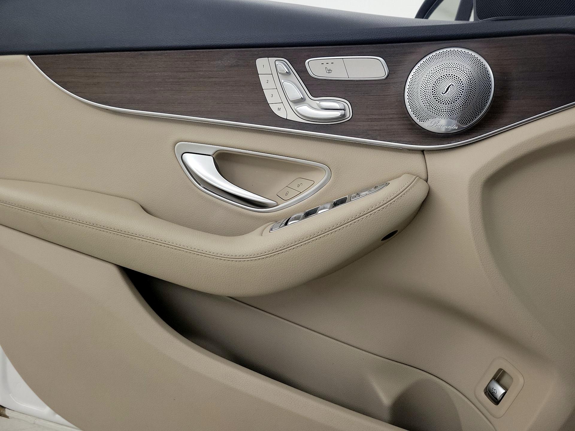 Thumbnail: 2021 Mercedes-Benz C-Class - 12