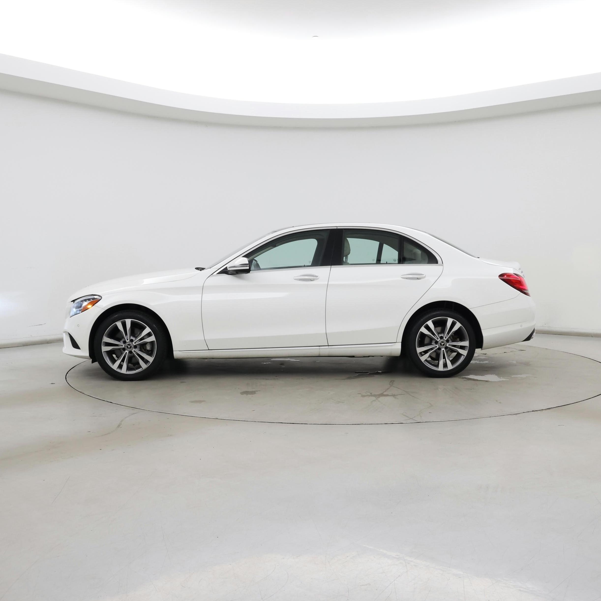 Thumbnail: 2021 Mercedes-Benz C-Class - 3