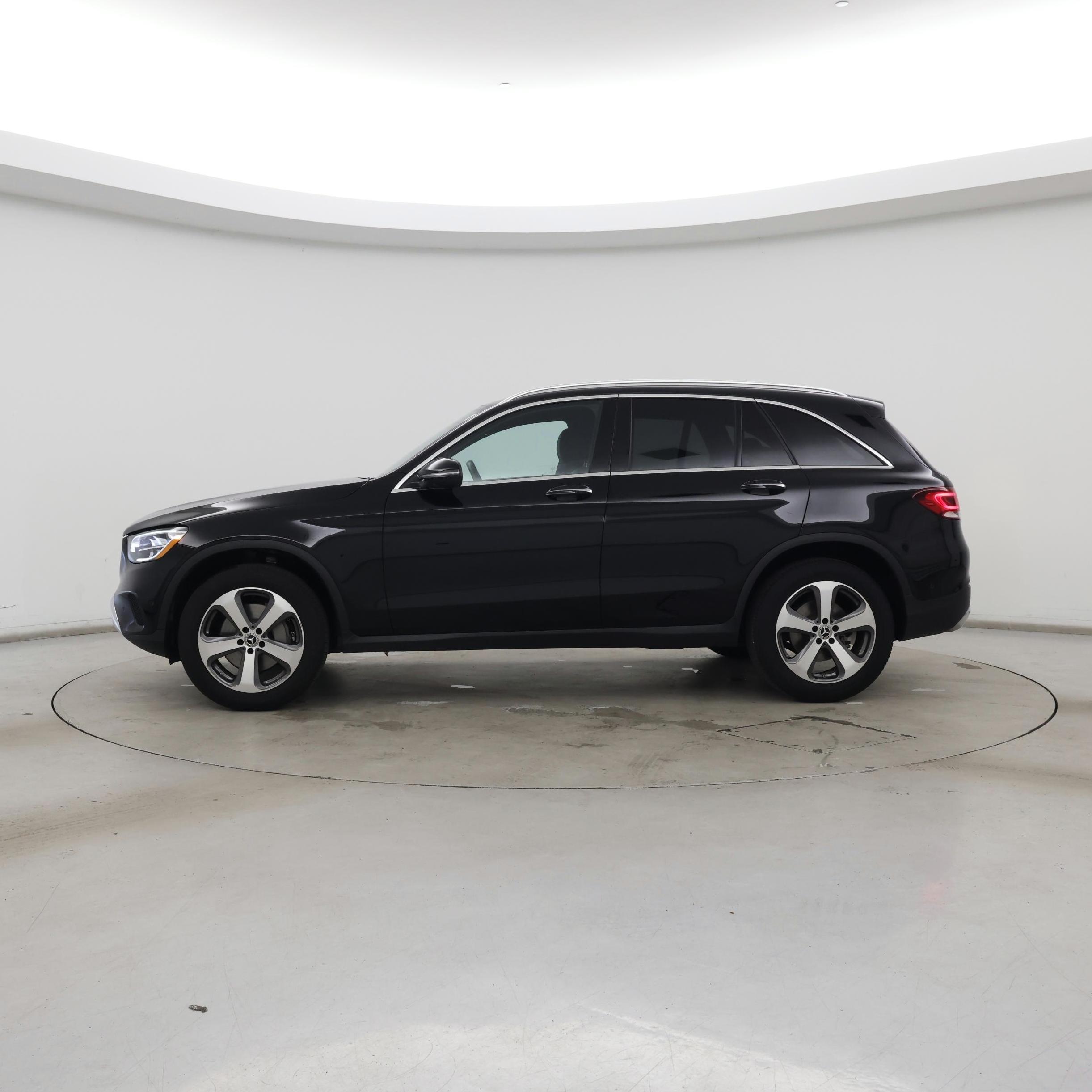 Thumbnail: 2022 Mercedes-Benz GLC - 3