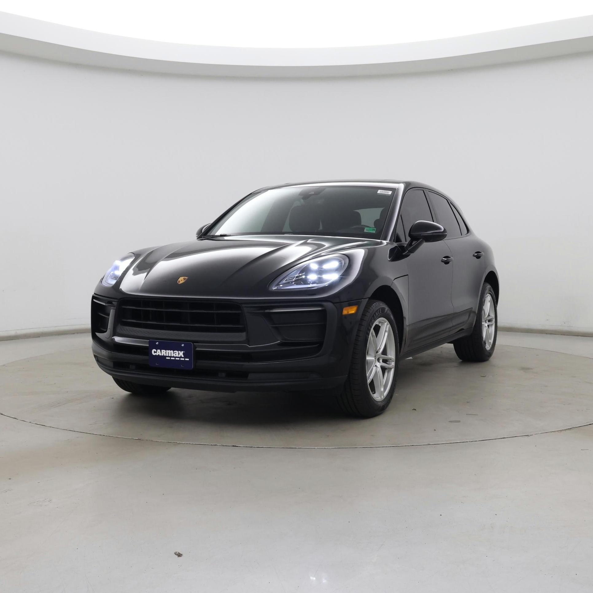 Thumbnail: 2022 Porsche Macan - 4