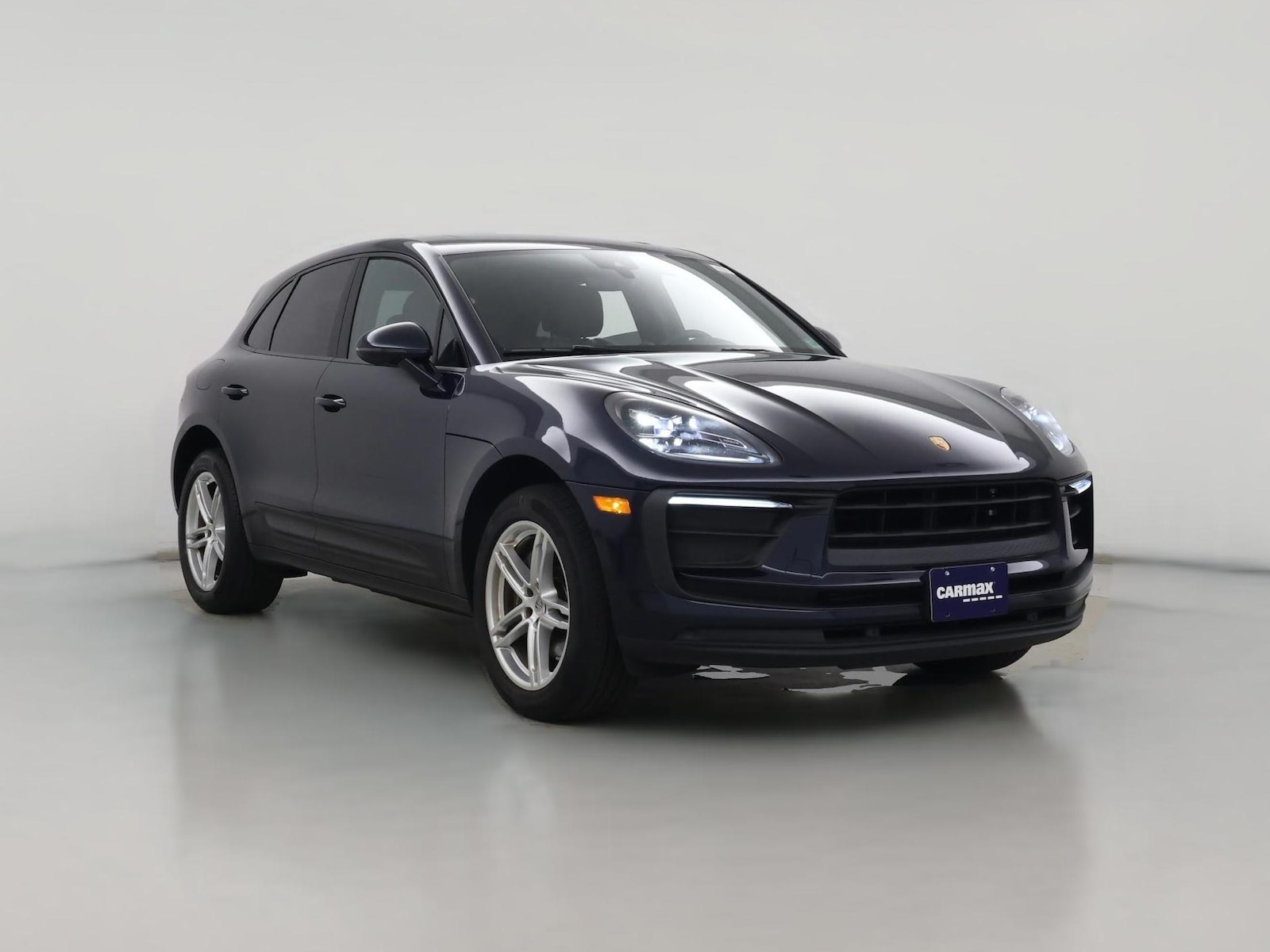 2022 Porsche Macan Base