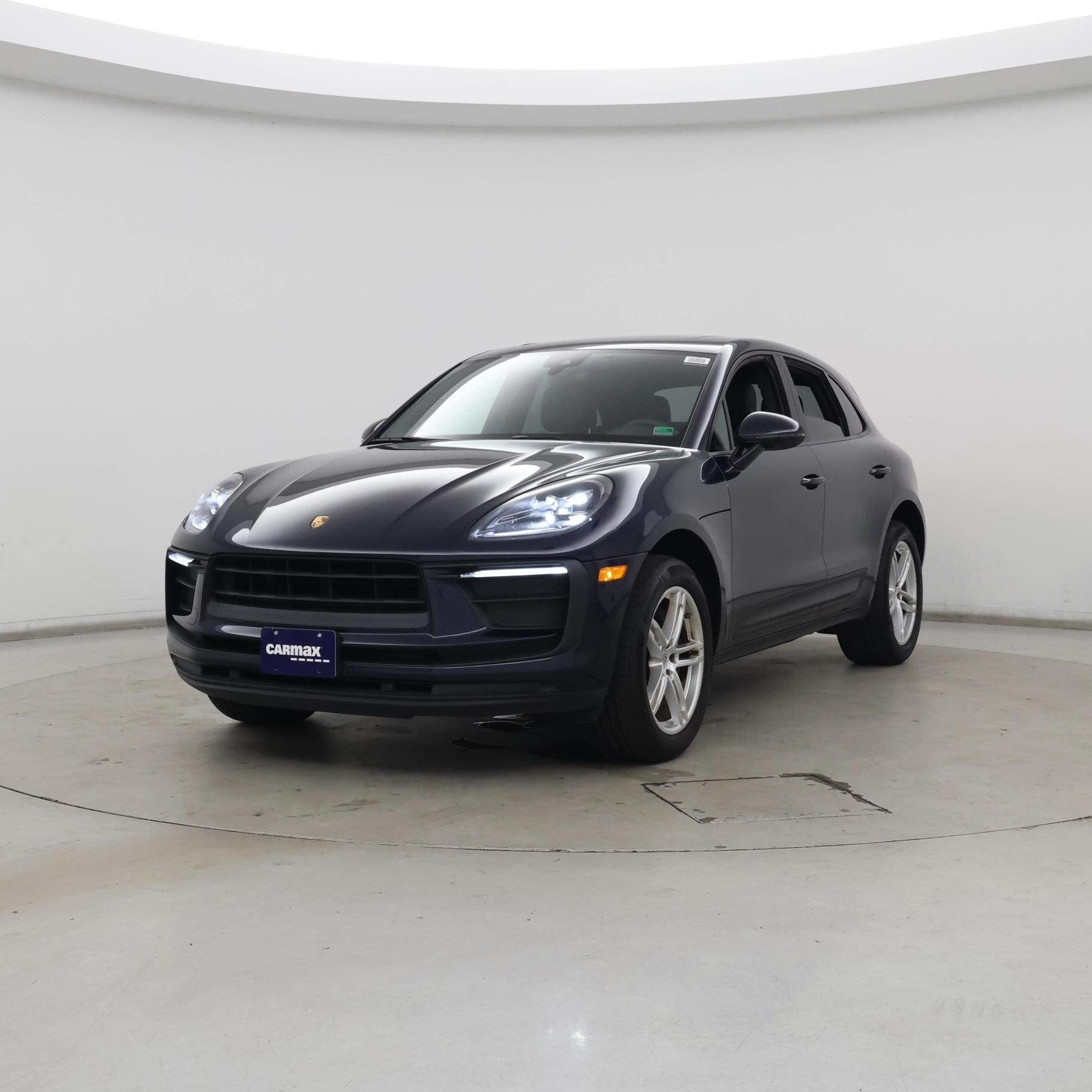 Thumbnail: 2022 Porsche Macan - 4