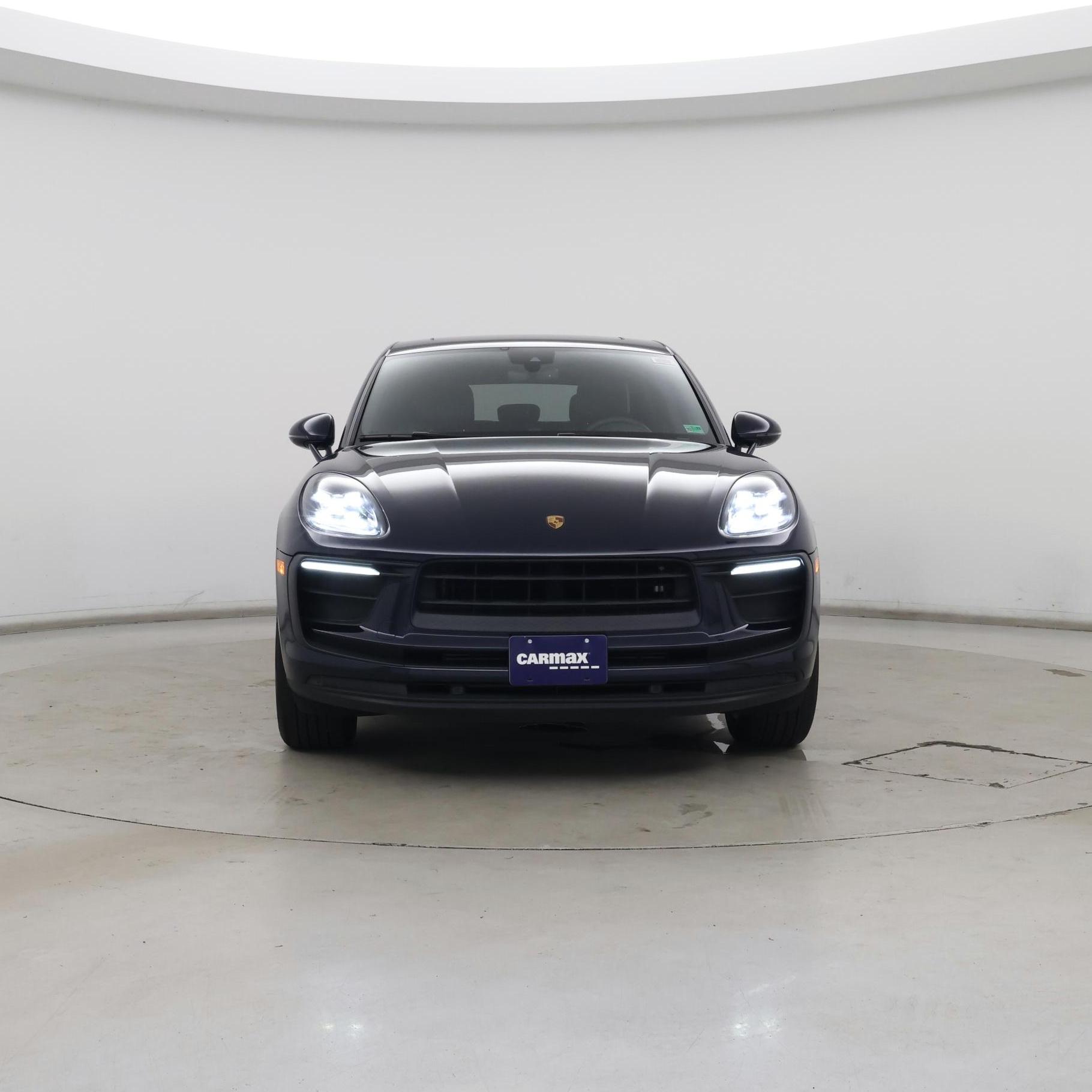 Thumbnail: 2022 Porsche Macan - 5