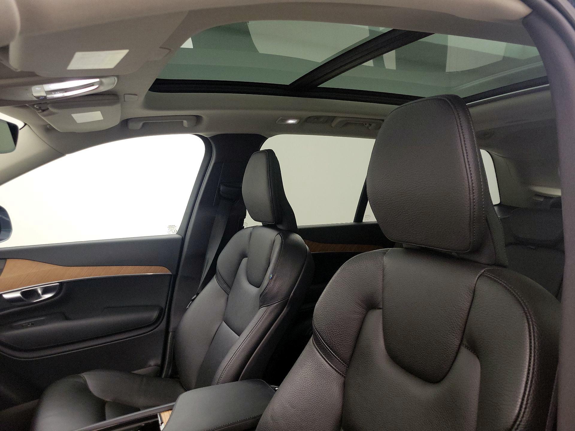 Thumbnail: 2023 Volvo XC90 - 20