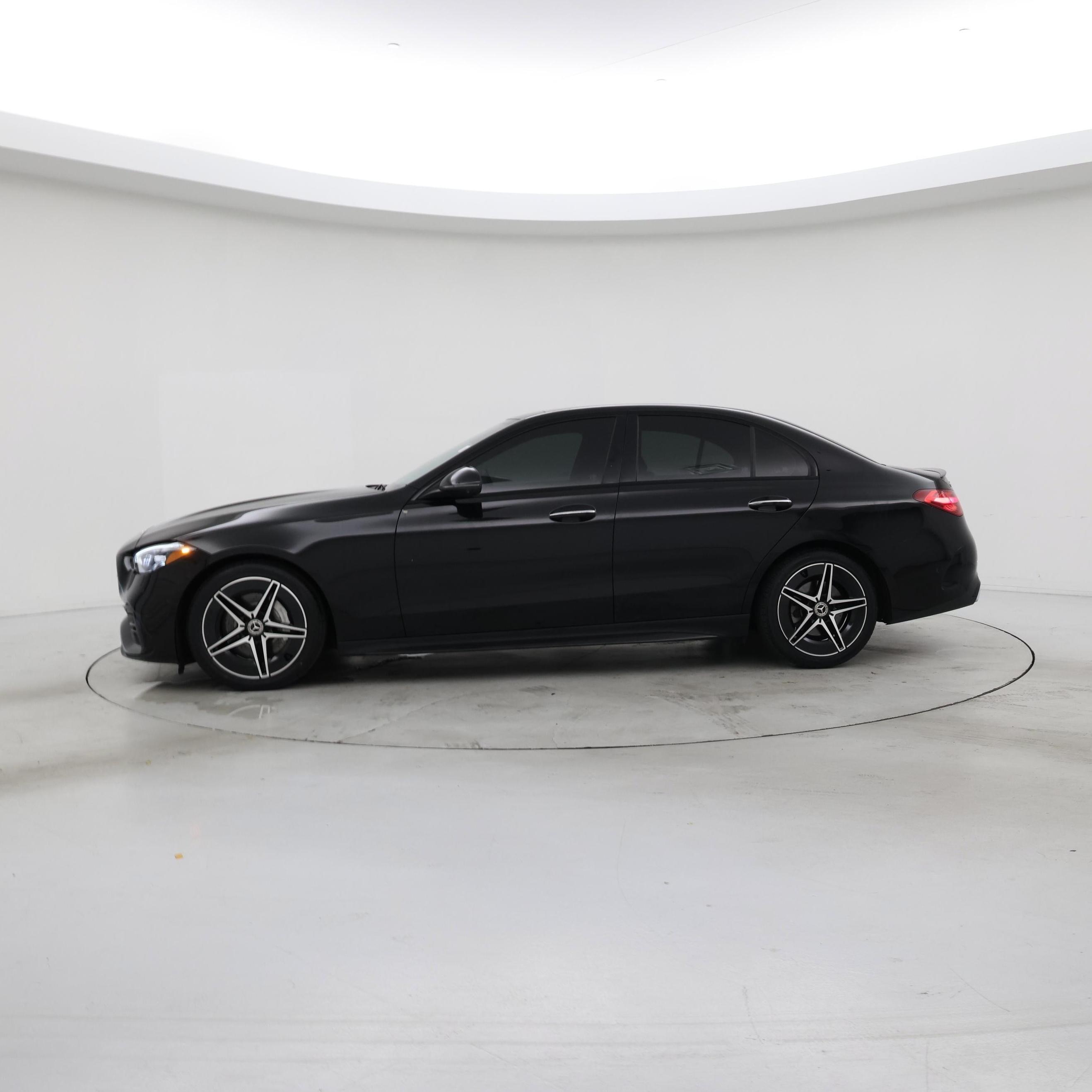 Thumbnail: 2023 Mercedes-Benz C-Class - 3