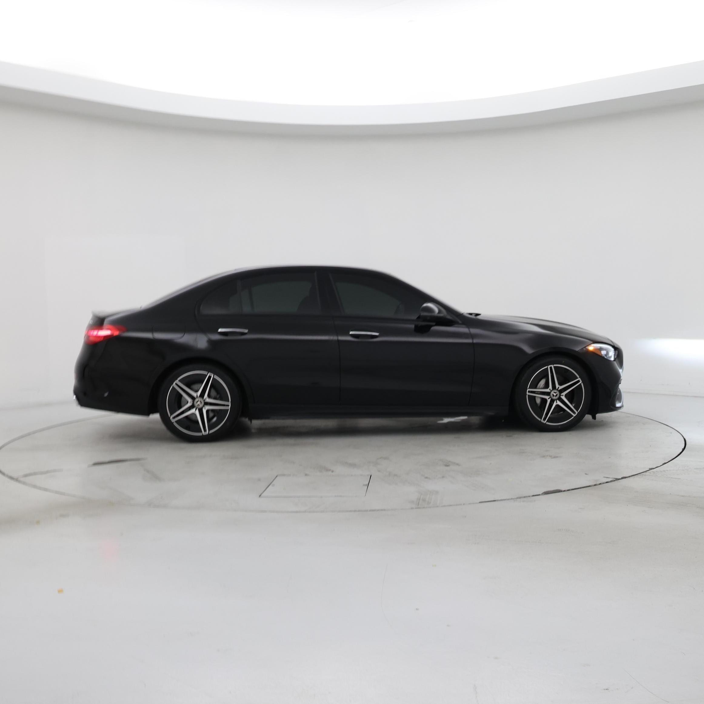 Thumbnail: 2023 Mercedes-Benz C-Class - 7