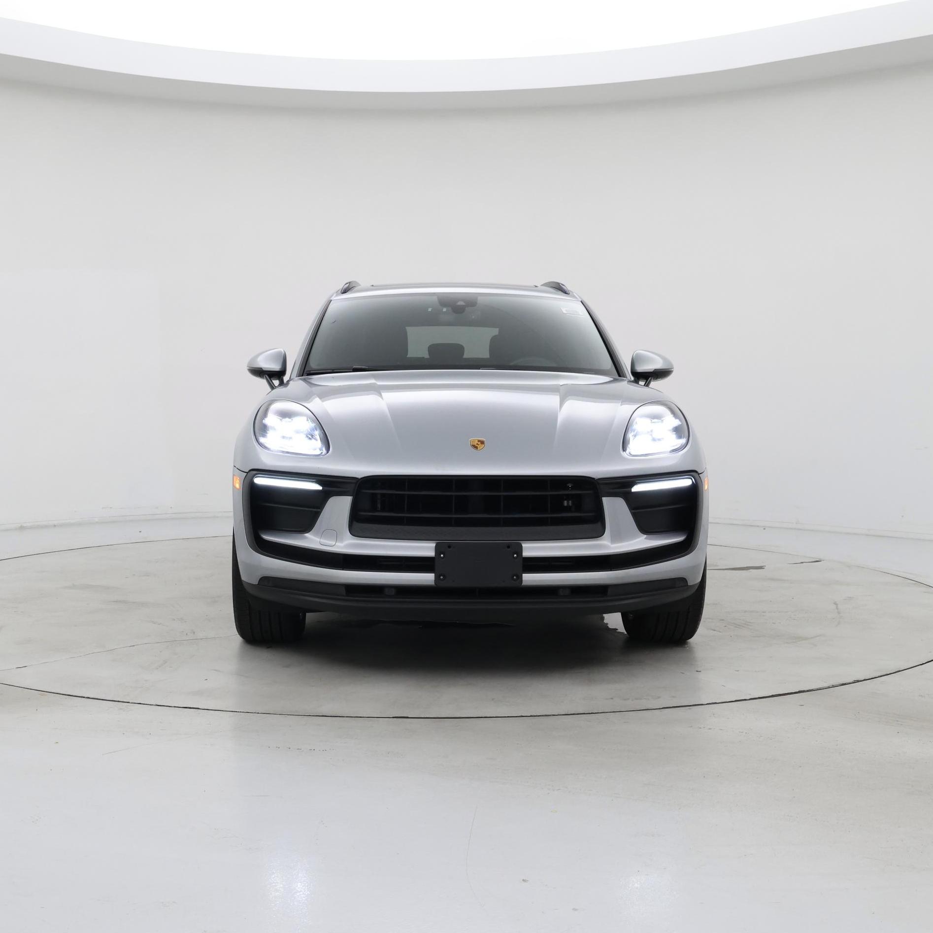 Thumbnail: 2022 Porsche Macan - 5