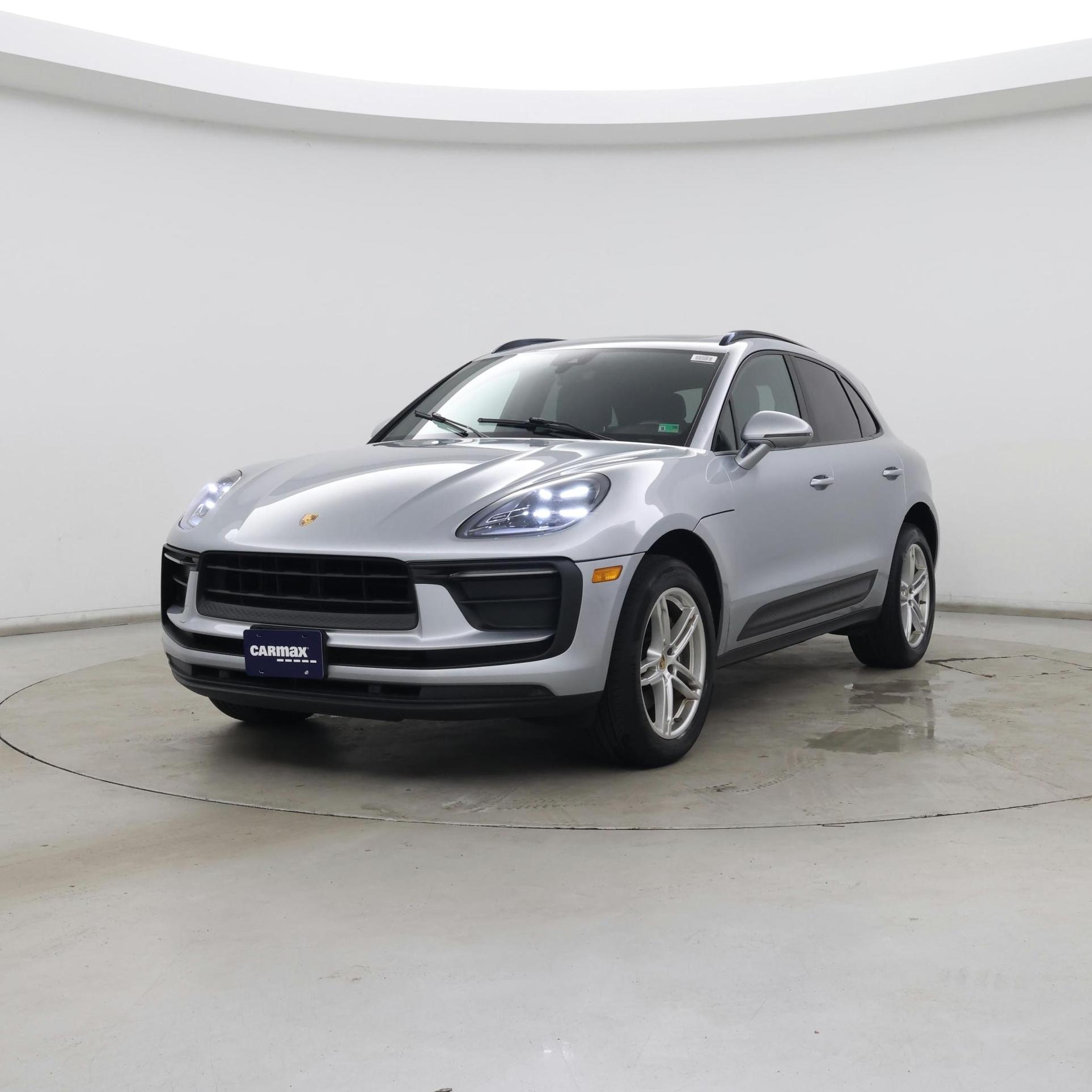 Thumbnail: 2022 Porsche Macan - 4
