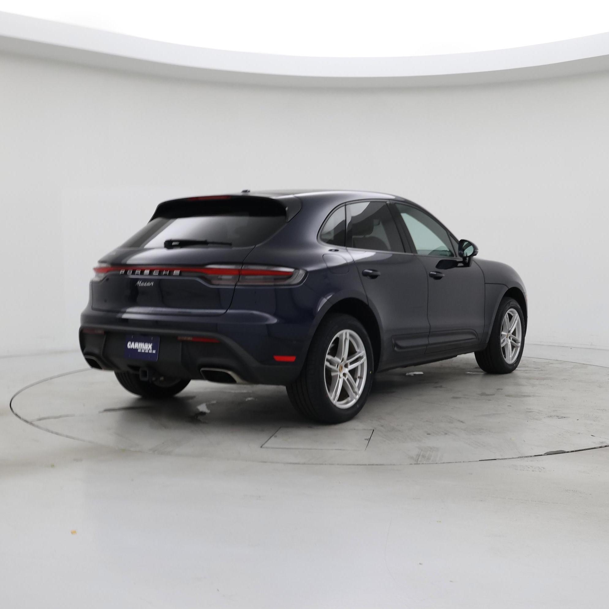 Thumbnail: 2022 Porsche Macan - 8
