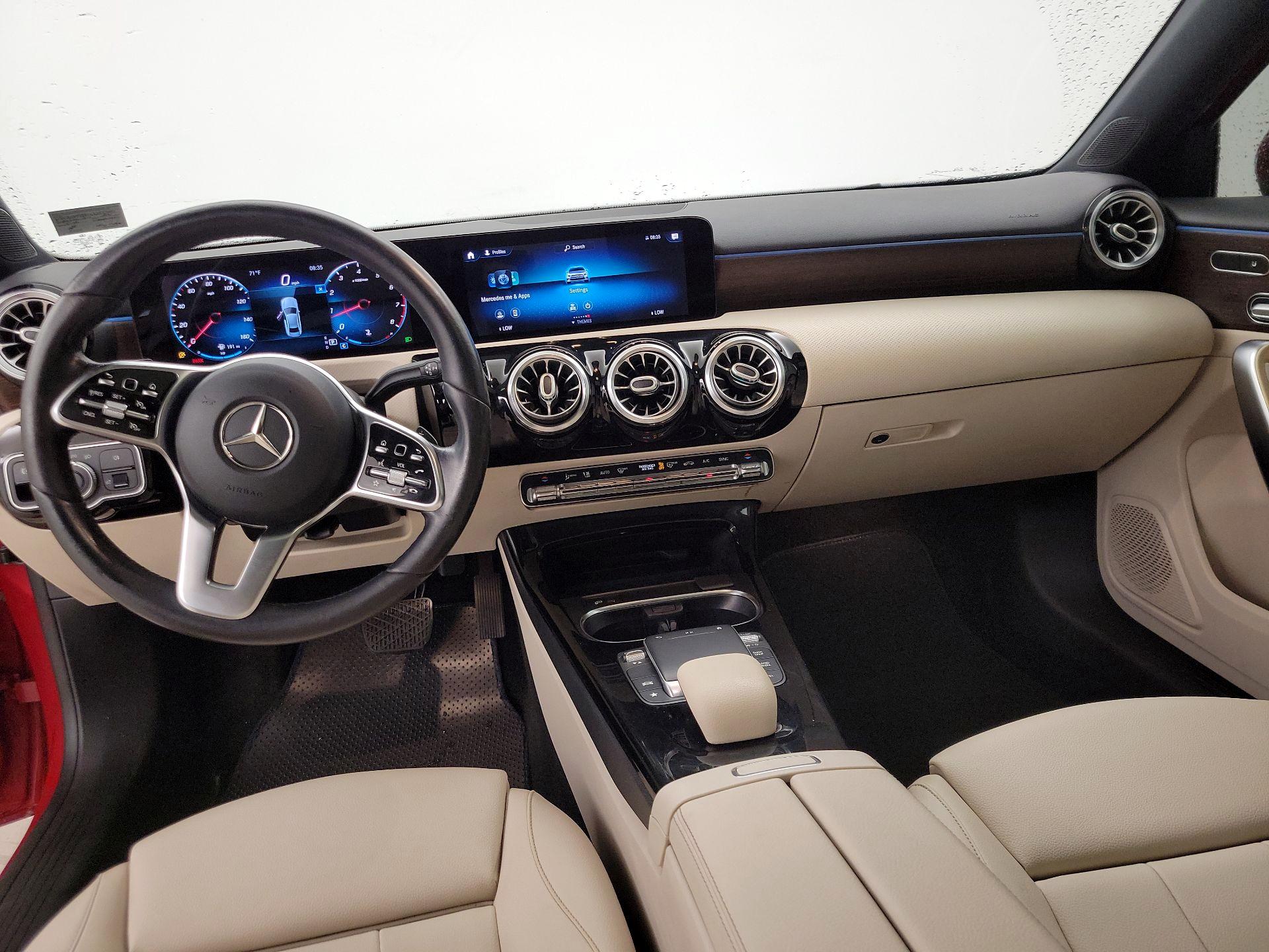 Thumbnail: 2021 Mercedes-Benz A-Class - 9