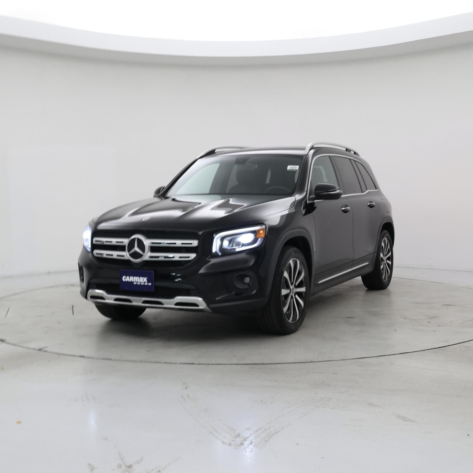 Thumbnail: 2021 Mercedes-Benz GLB - 4