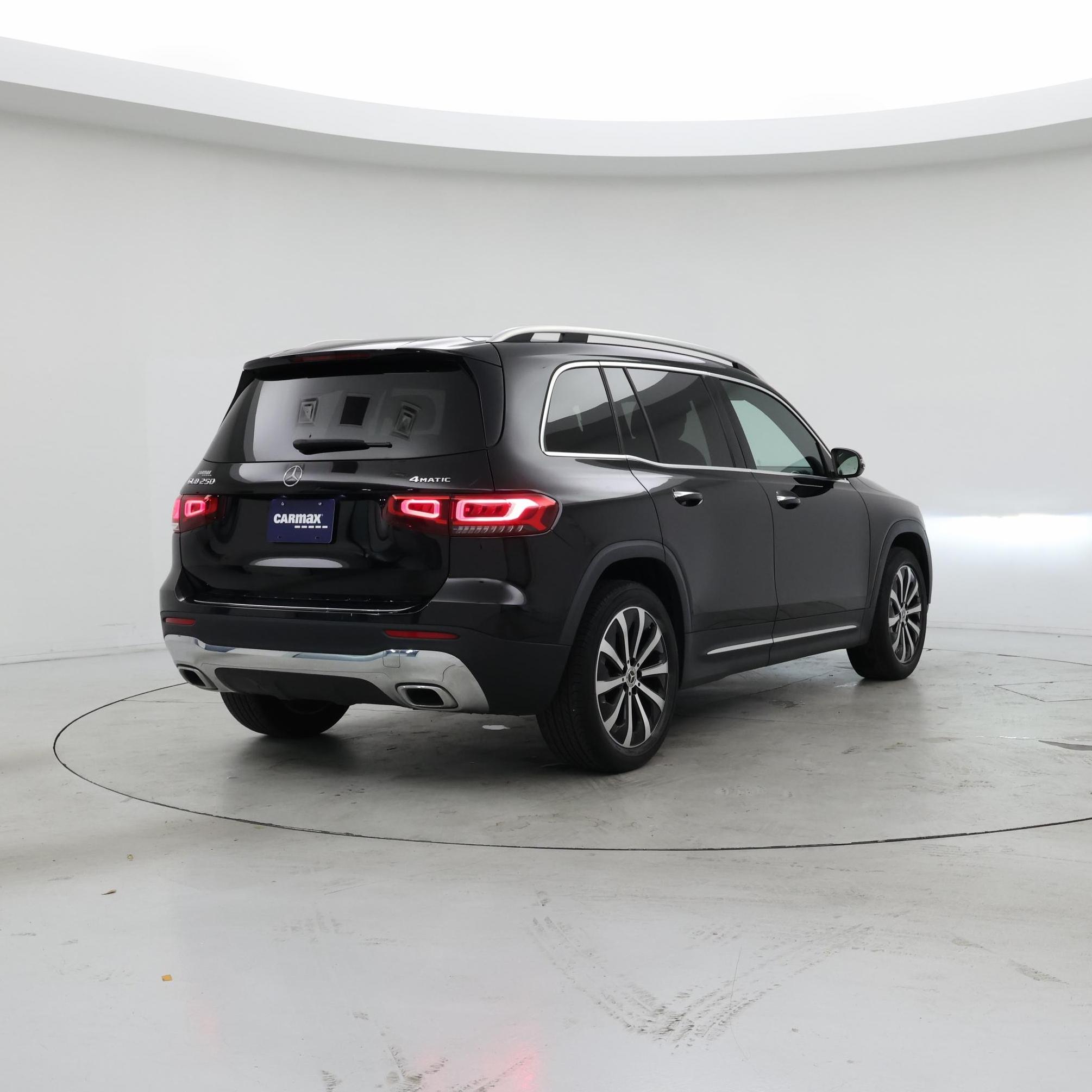 Thumbnail: 2021 Mercedes-Benz GLB - 8