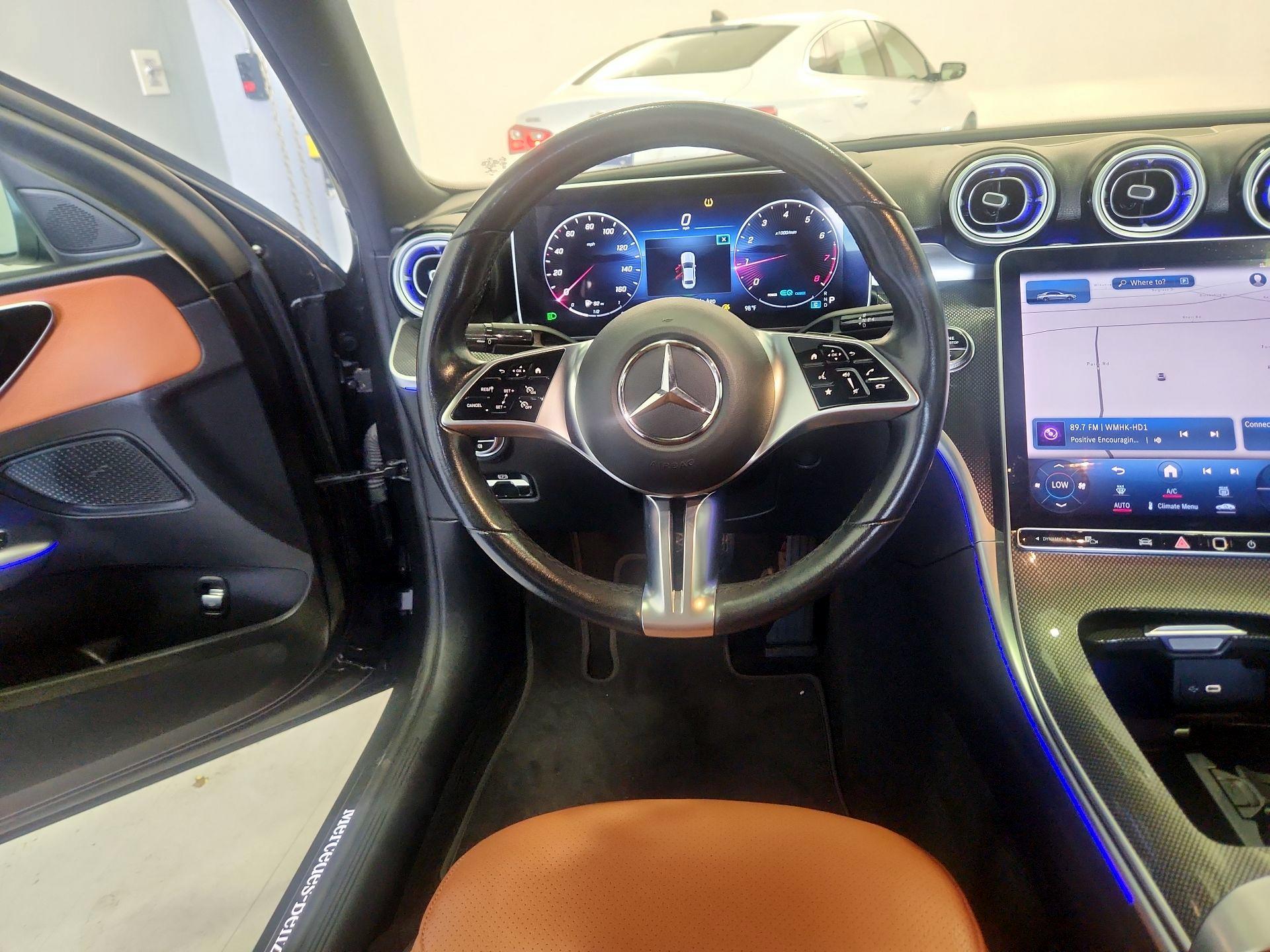 Thumbnail: 2022 Mercedes-Benz C-Class - 10