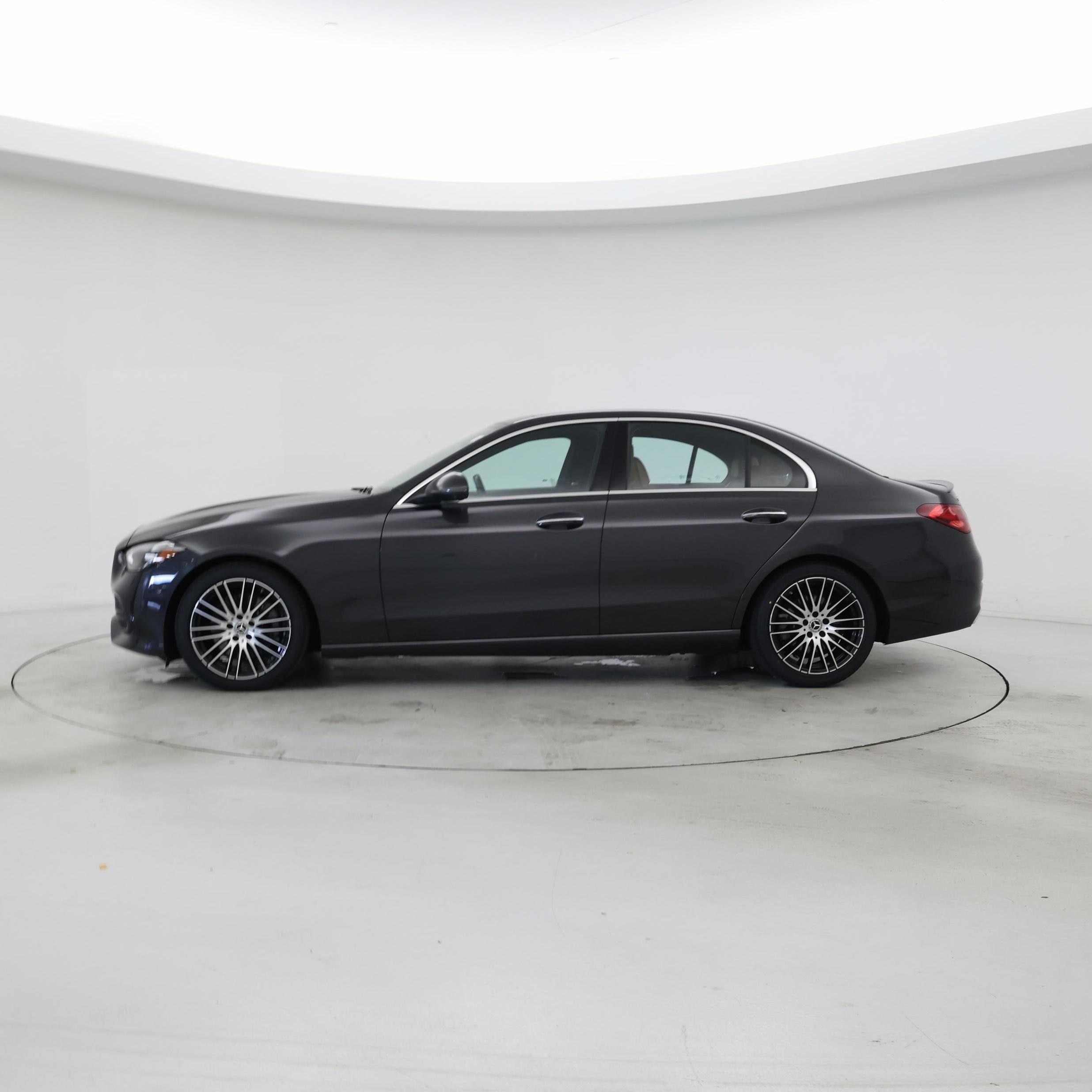 Thumbnail: 2022 Mercedes-Benz C-Class - 3