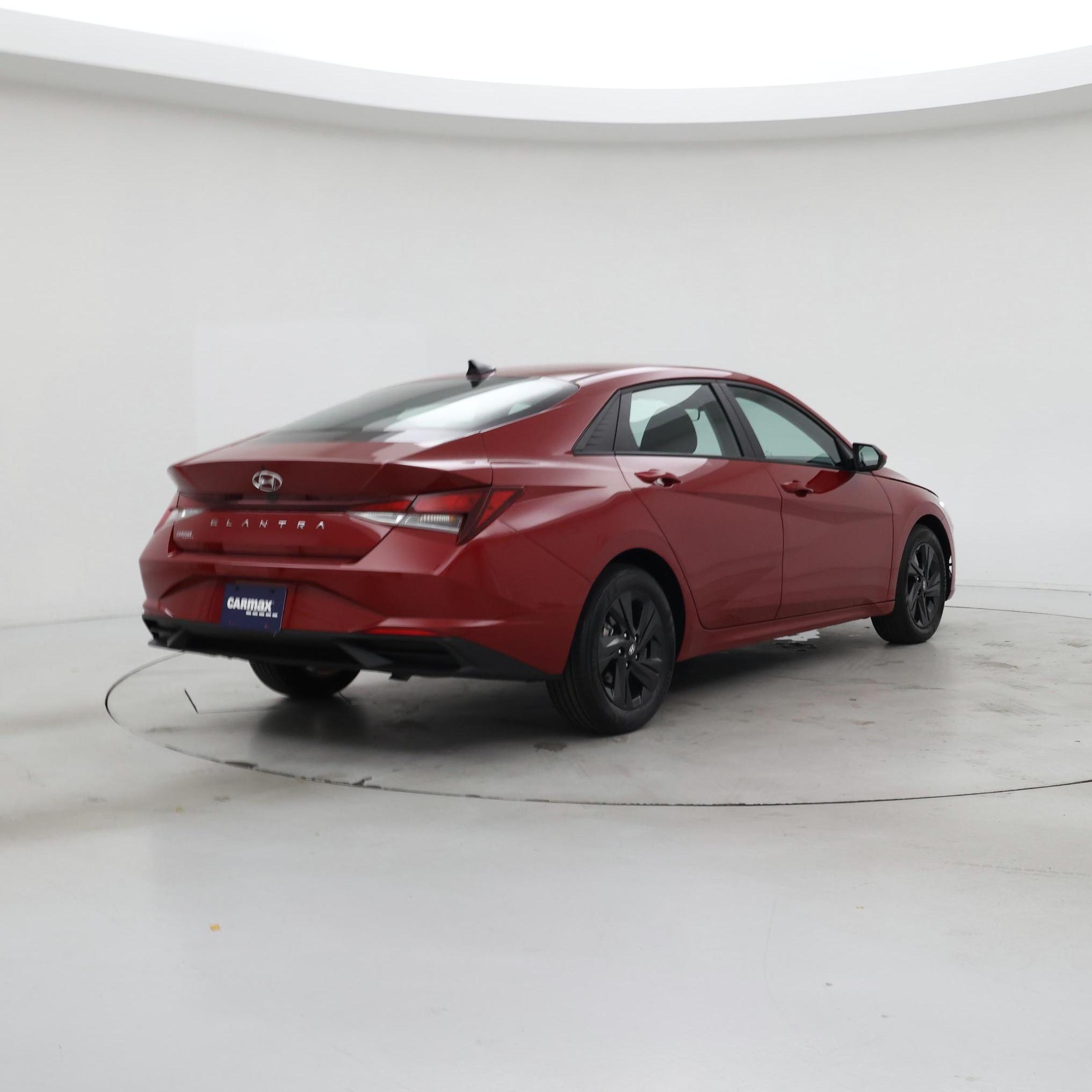 Thumbnail: 2023 Hyundai Elantra - 8