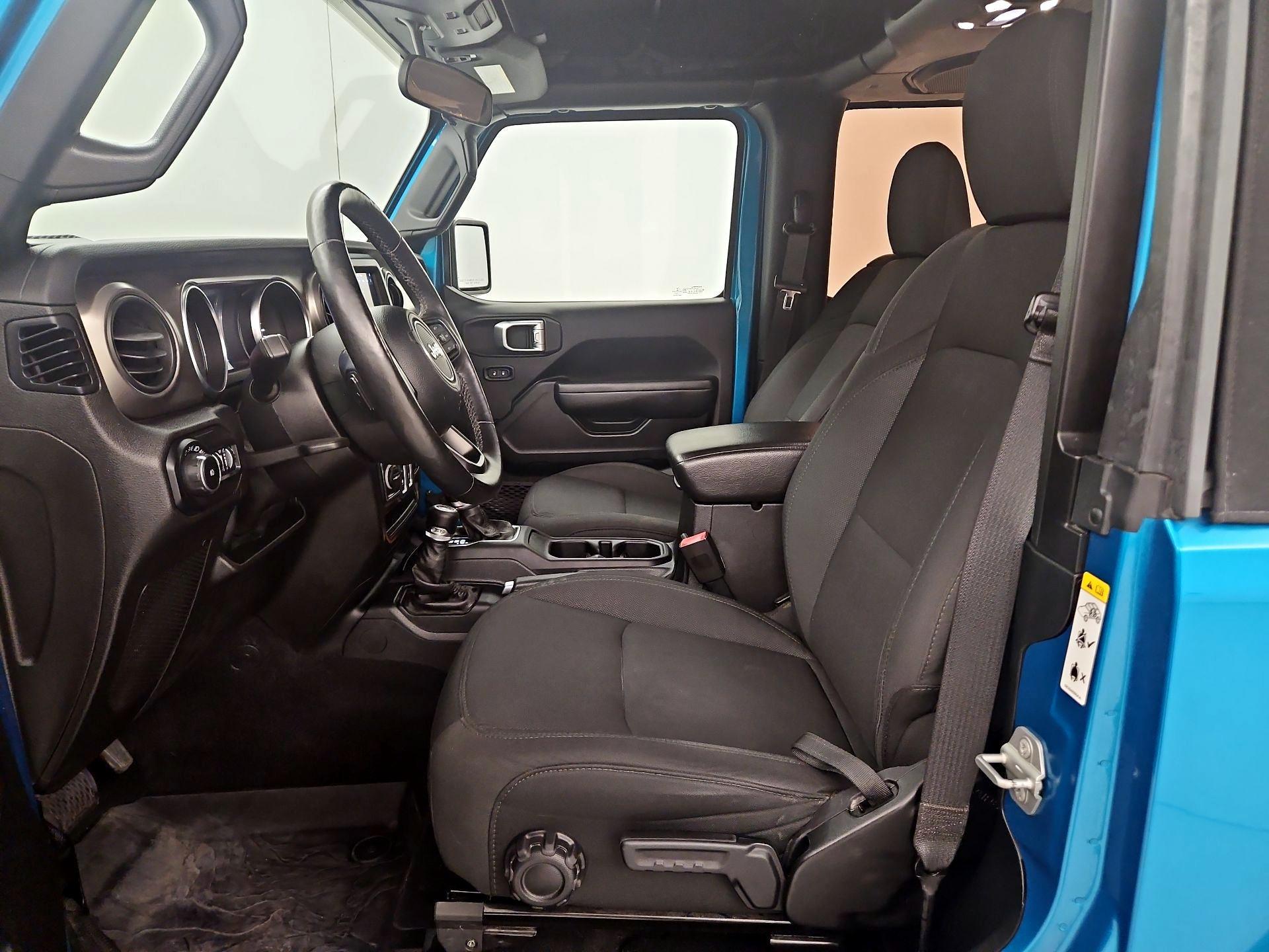 Thumbnail: 2020 Jeep Wrangler - 11