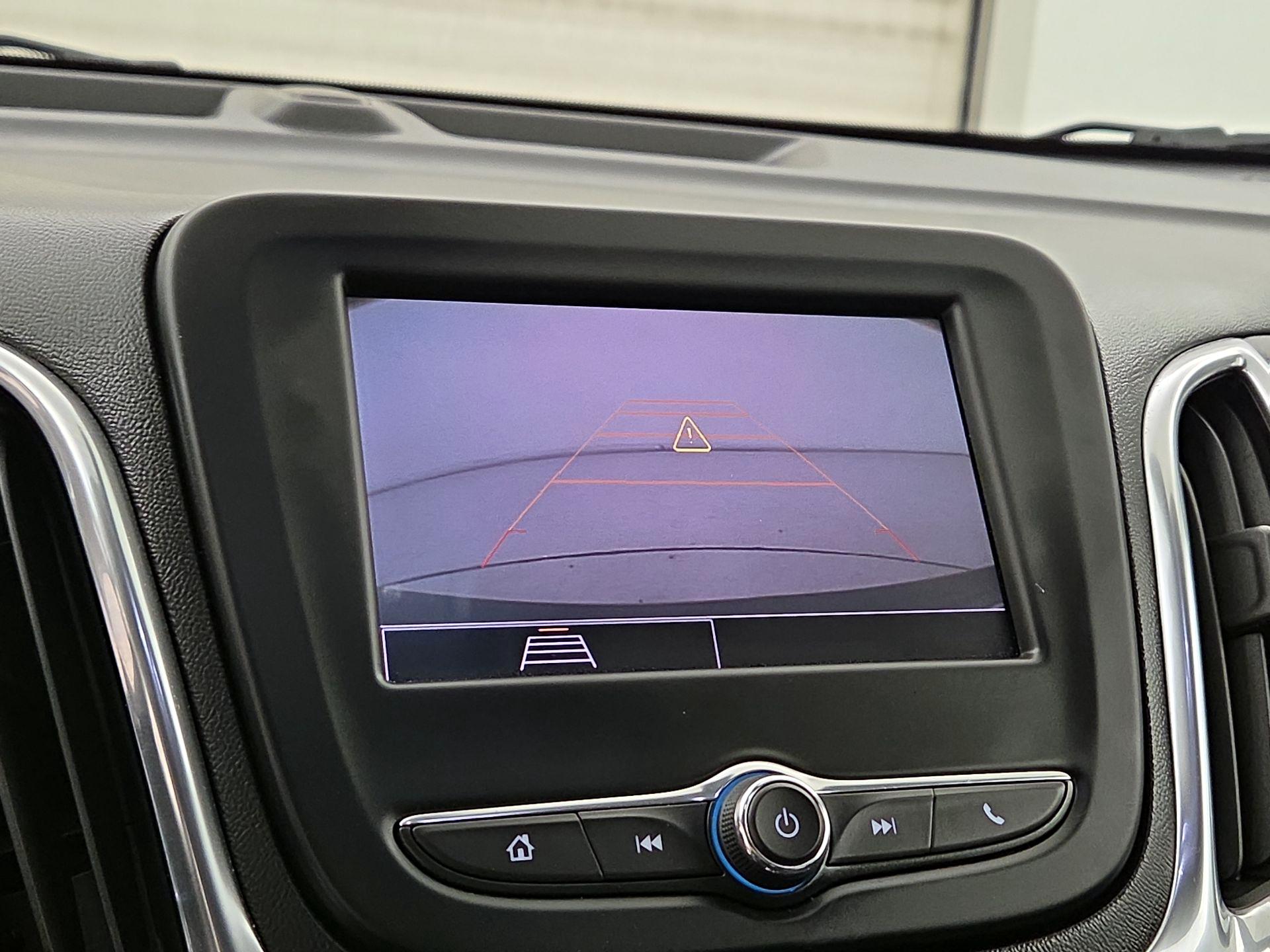 Thumbnail: 2022 Chevrolet Equinox - 14