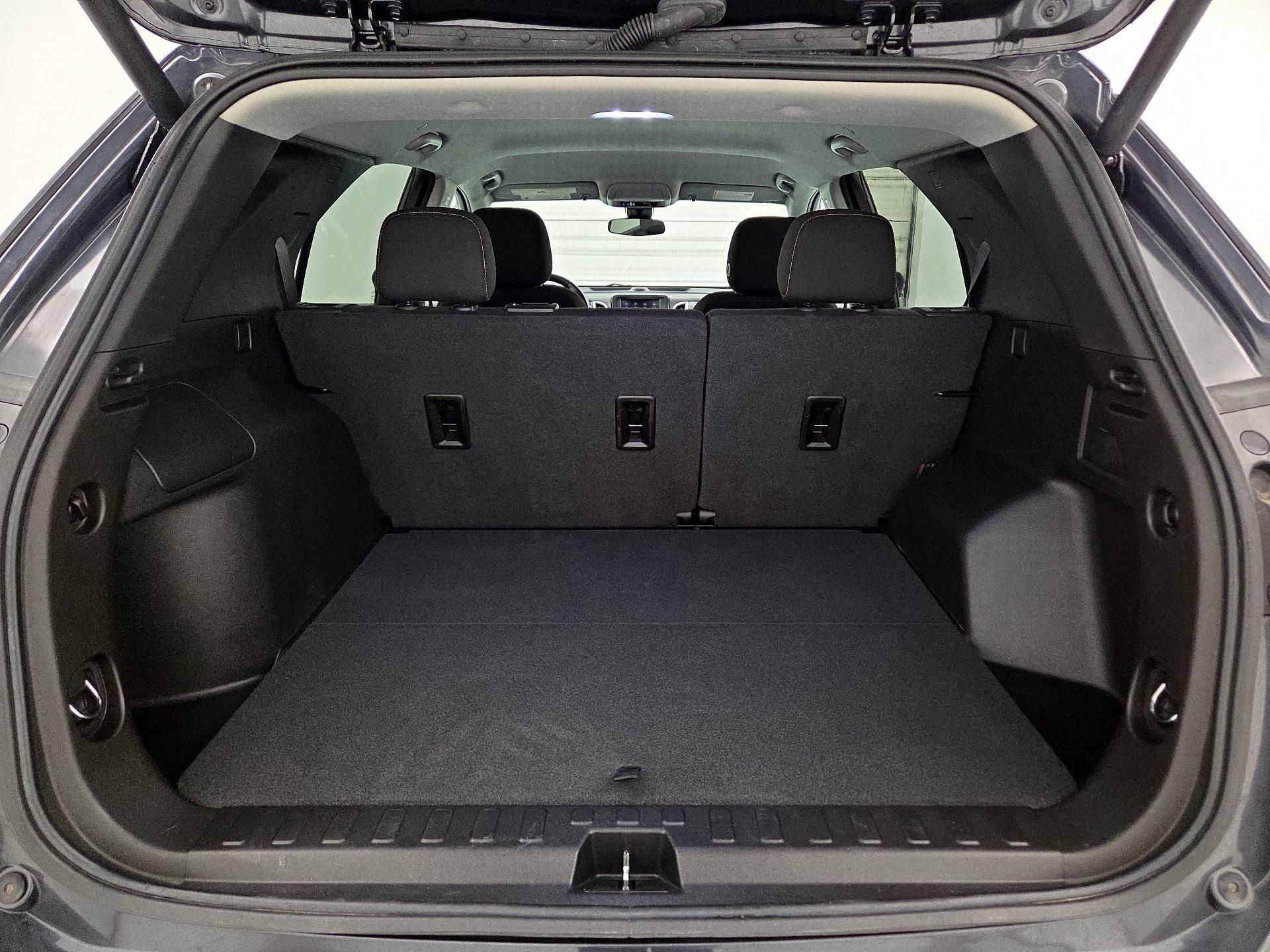 Thumbnail: 2022 Chevrolet Equinox - 20