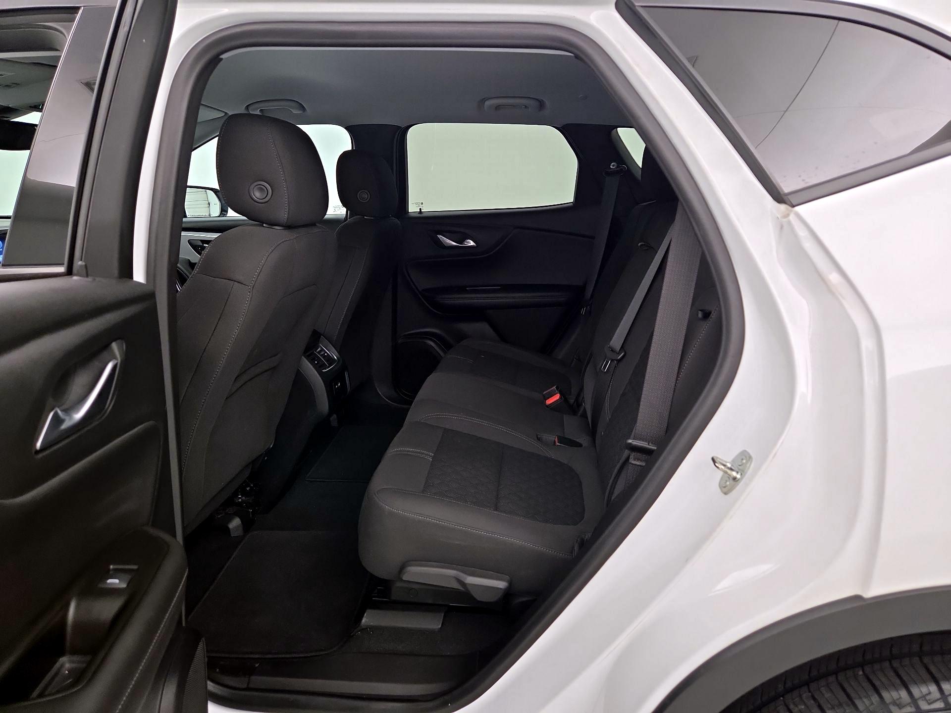 Thumbnail: 2022 Chevrolet Blazer - 19