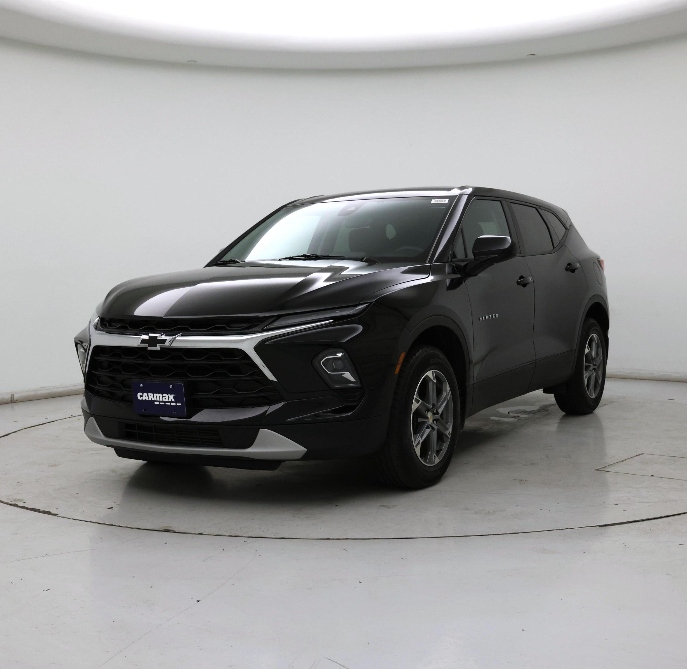 Thumbnail: 2023 Chevrolet Blazer - 4