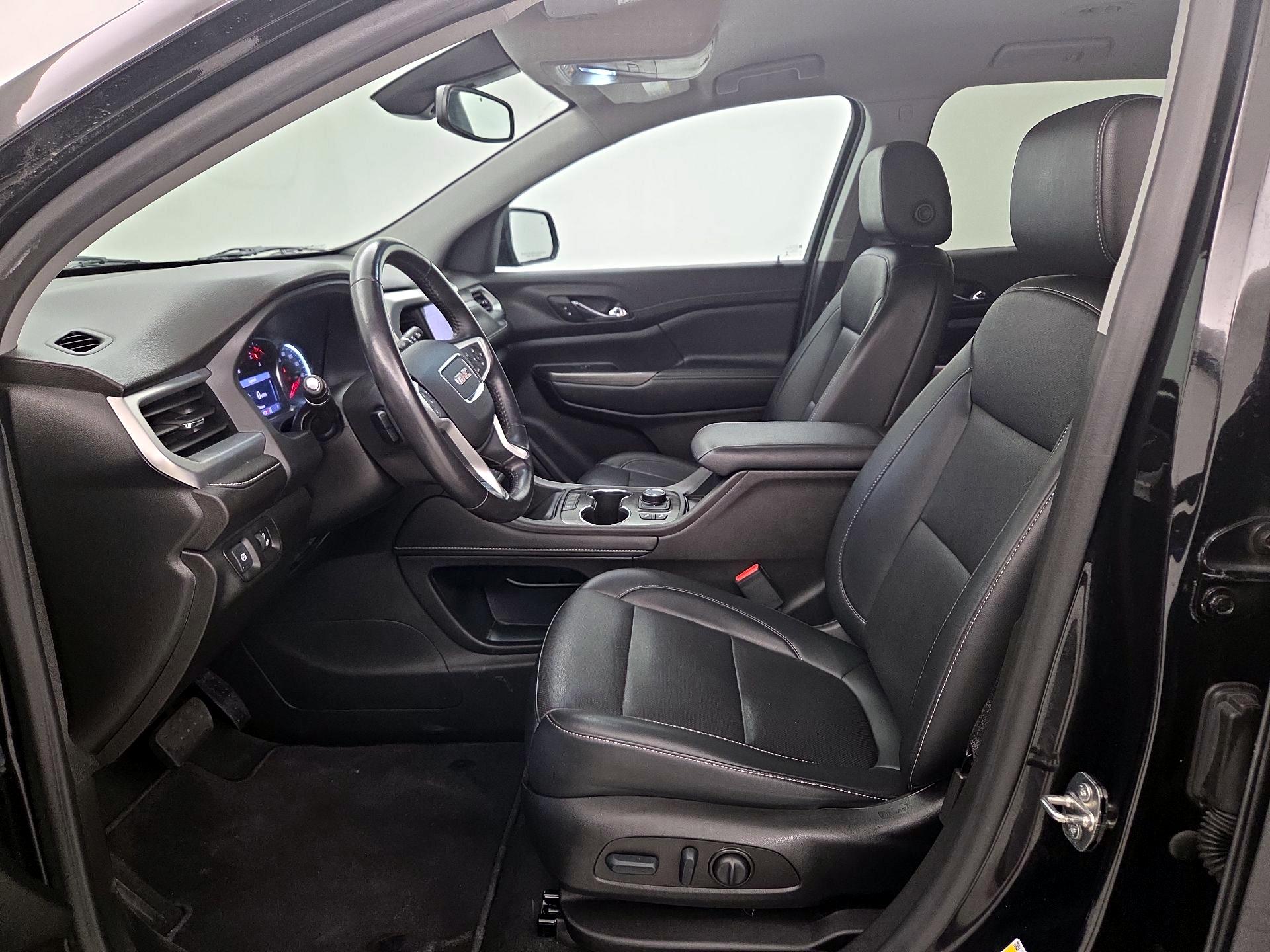 Thumbnail: 2022 GMC Acadia - 11