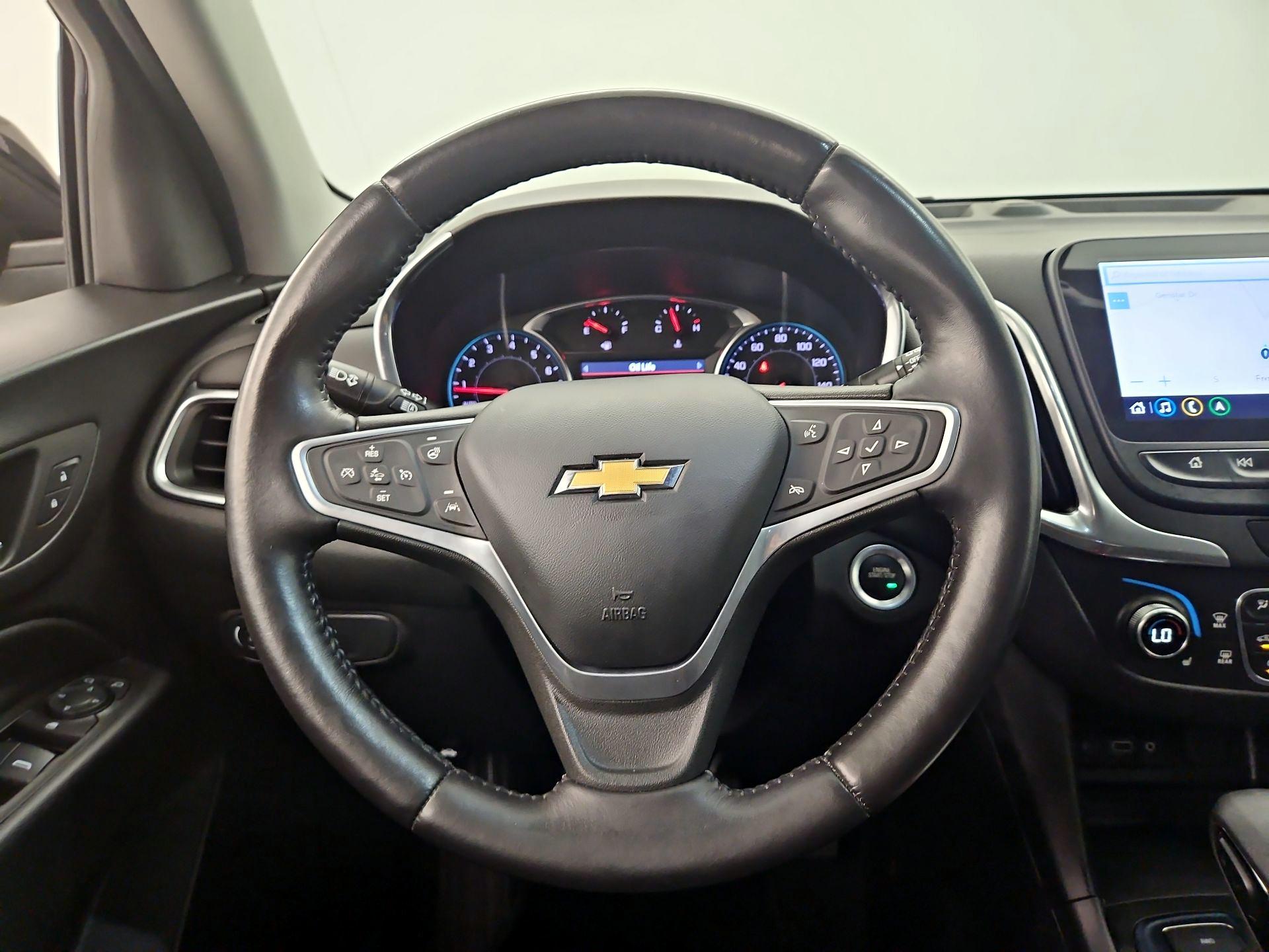 Thumbnail: 2022 Chevrolet Equinox - 10