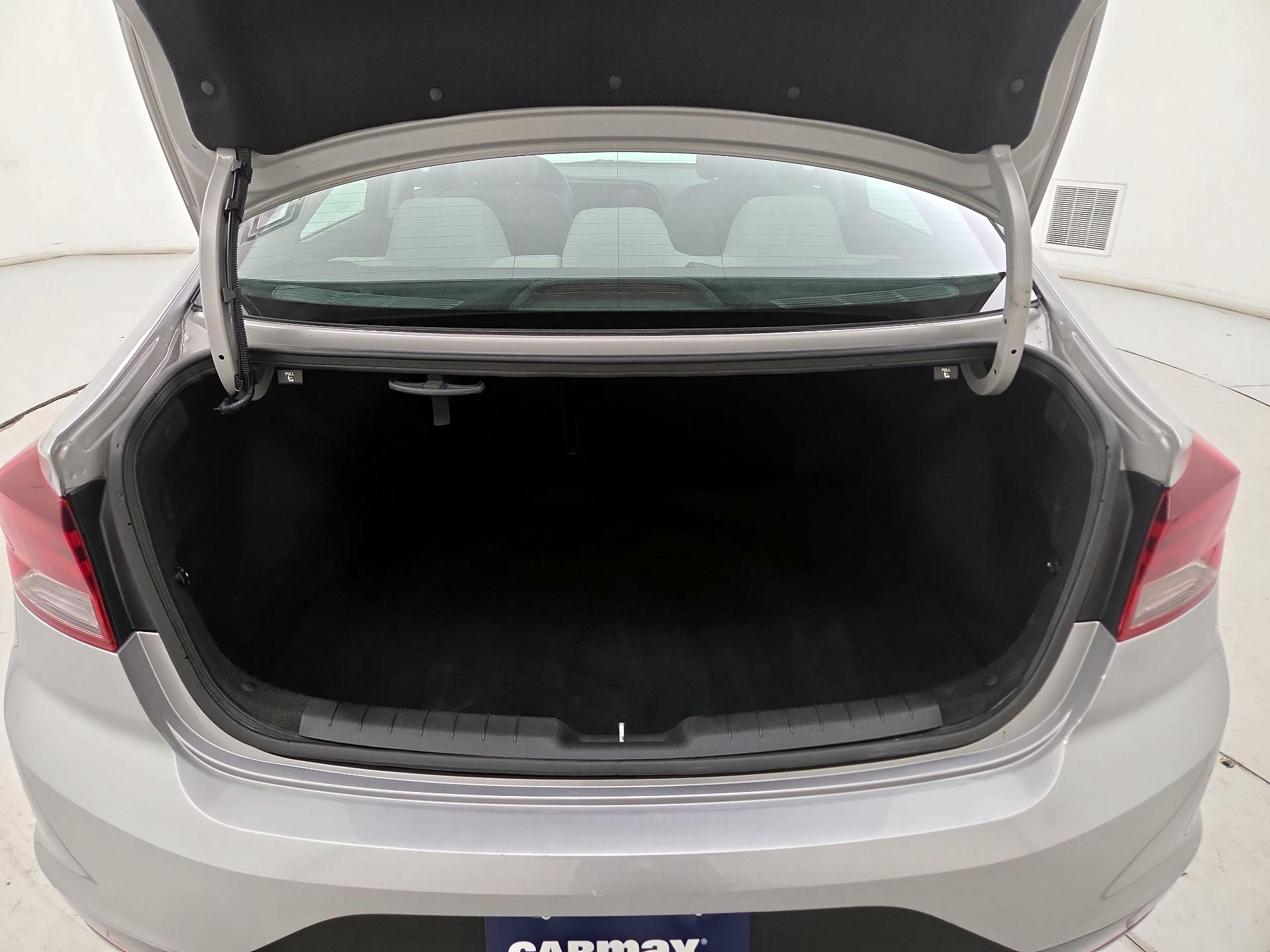 Thumbnail: 2020 Hyundai Elantra - 20