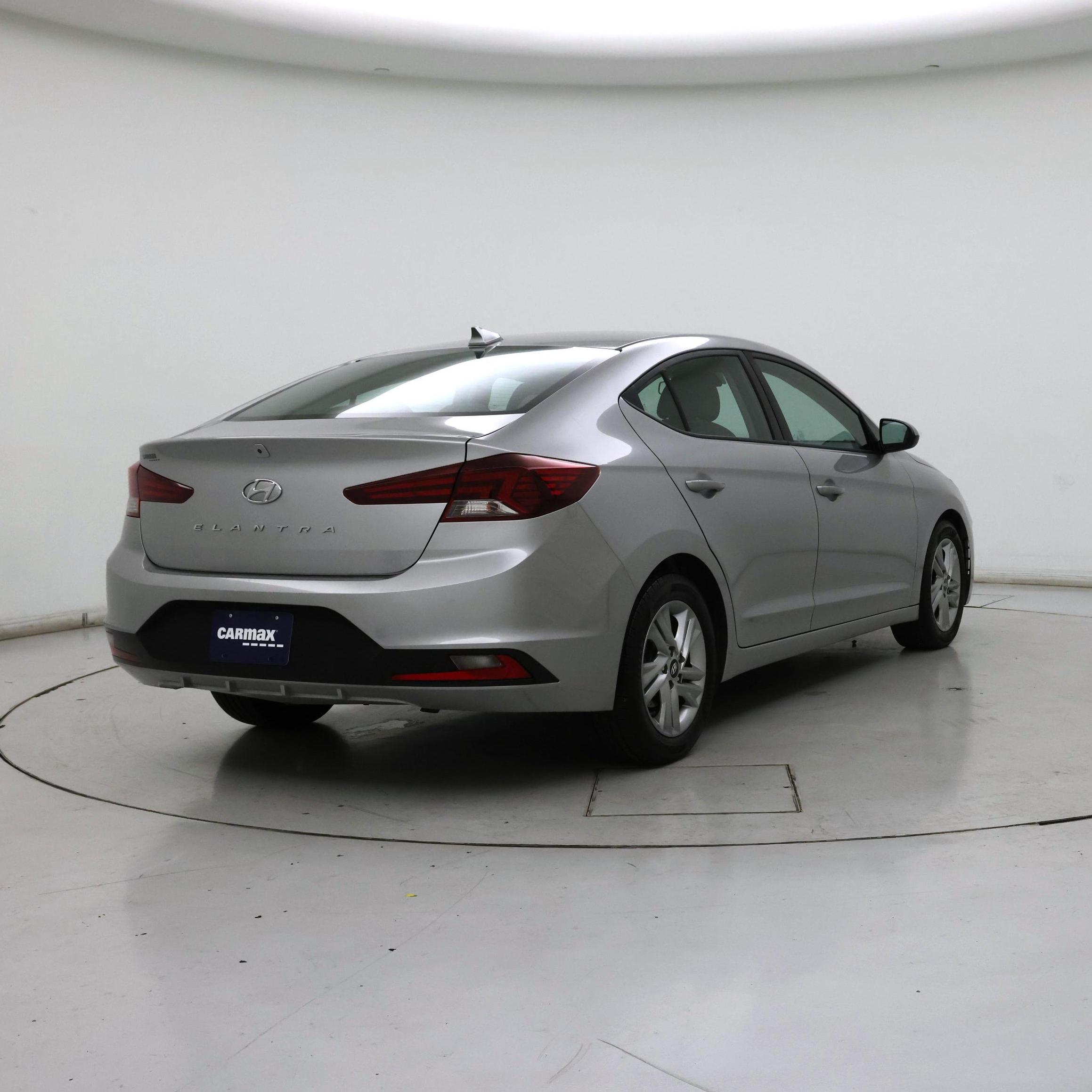 Thumbnail: 2020 Hyundai Elantra - 8