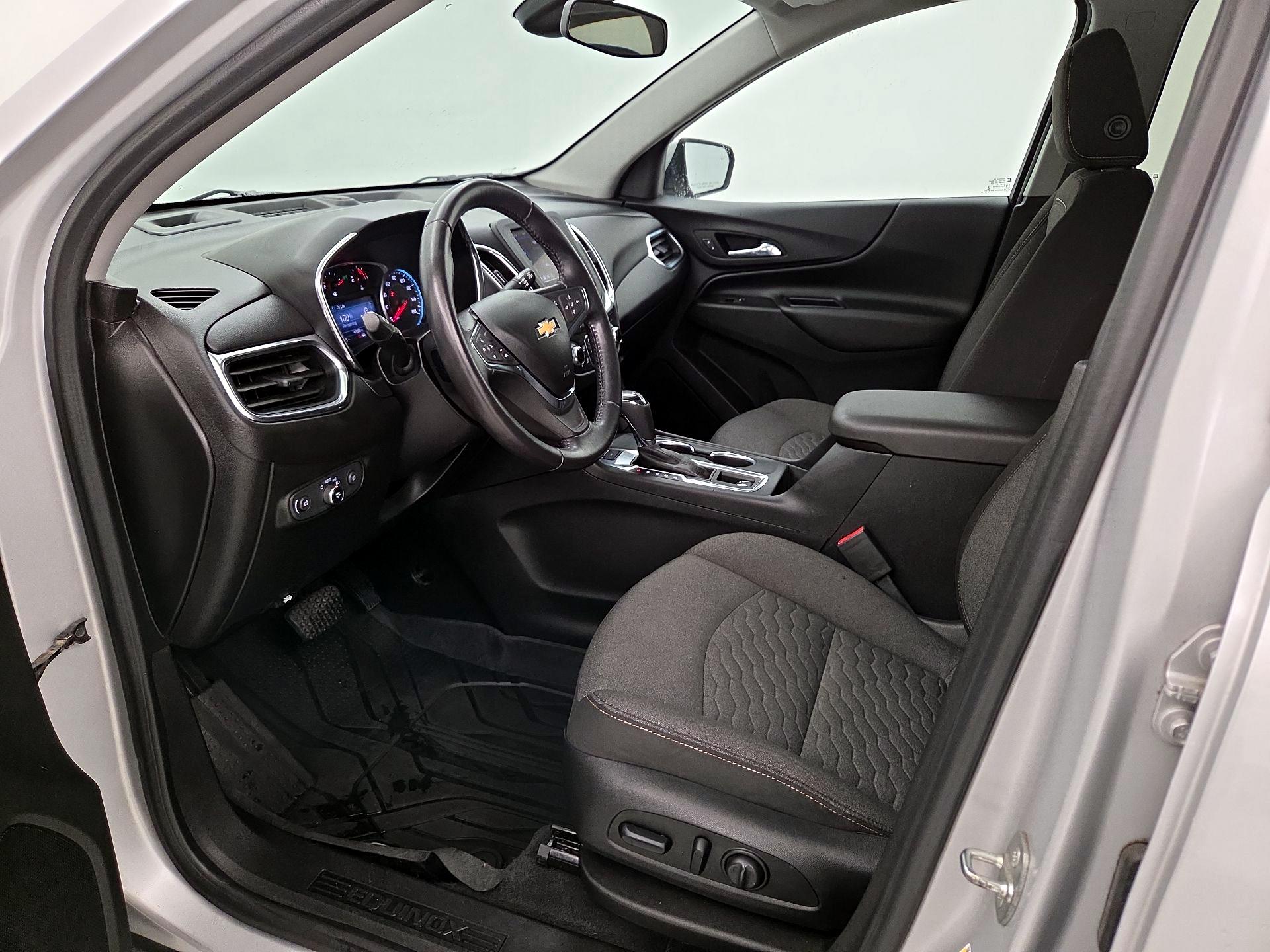 Thumbnail: 2020 Chevrolet Equinox - 11