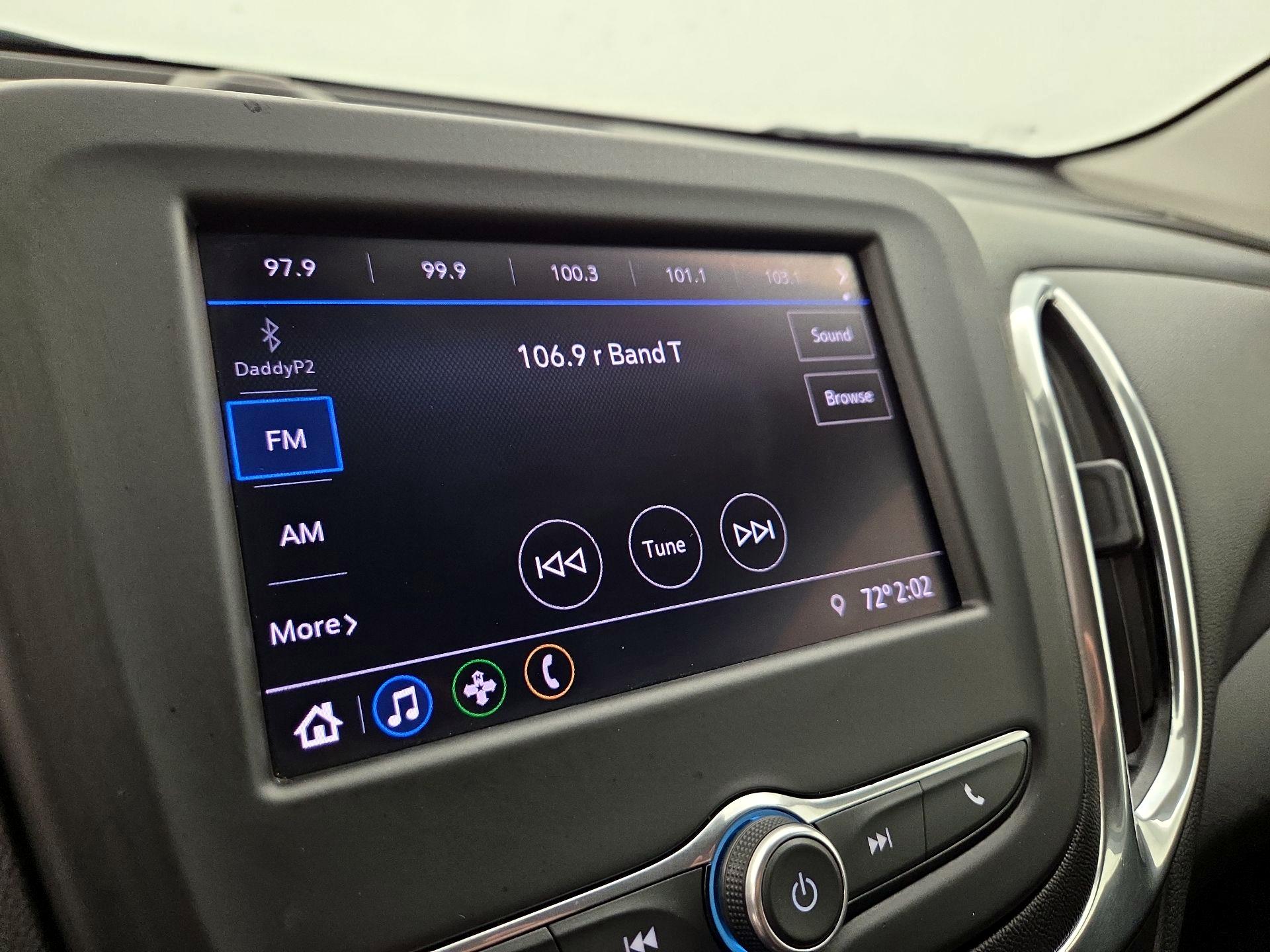 Thumbnail: 2020 Chevrolet Equinox - 15