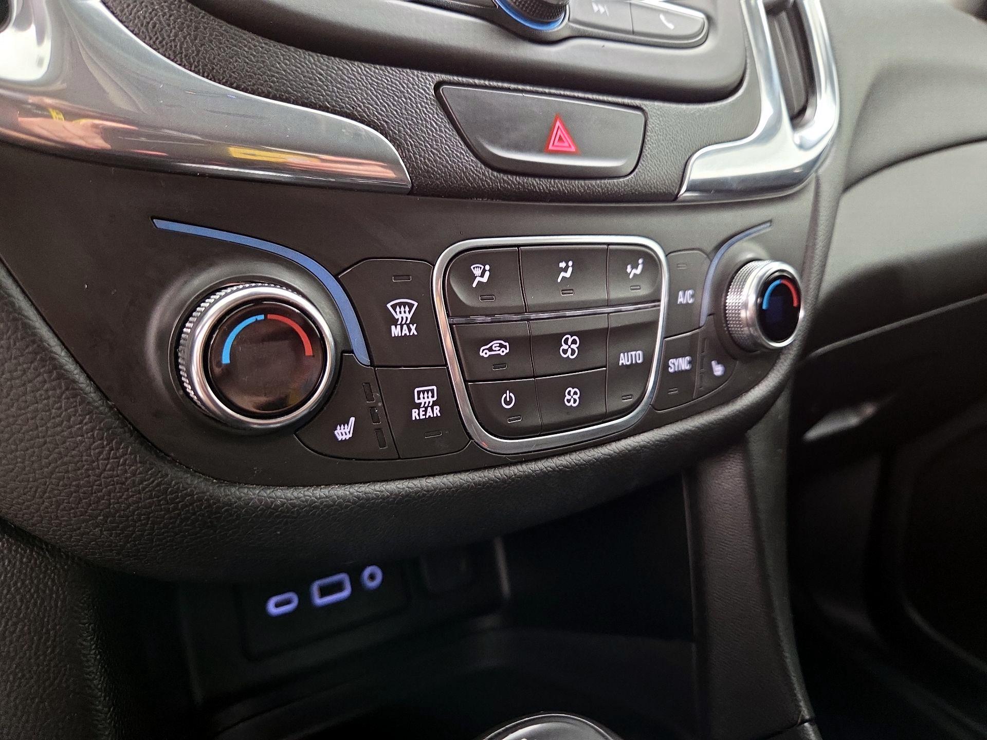 Thumbnail: 2020 Chevrolet Equinox - 16