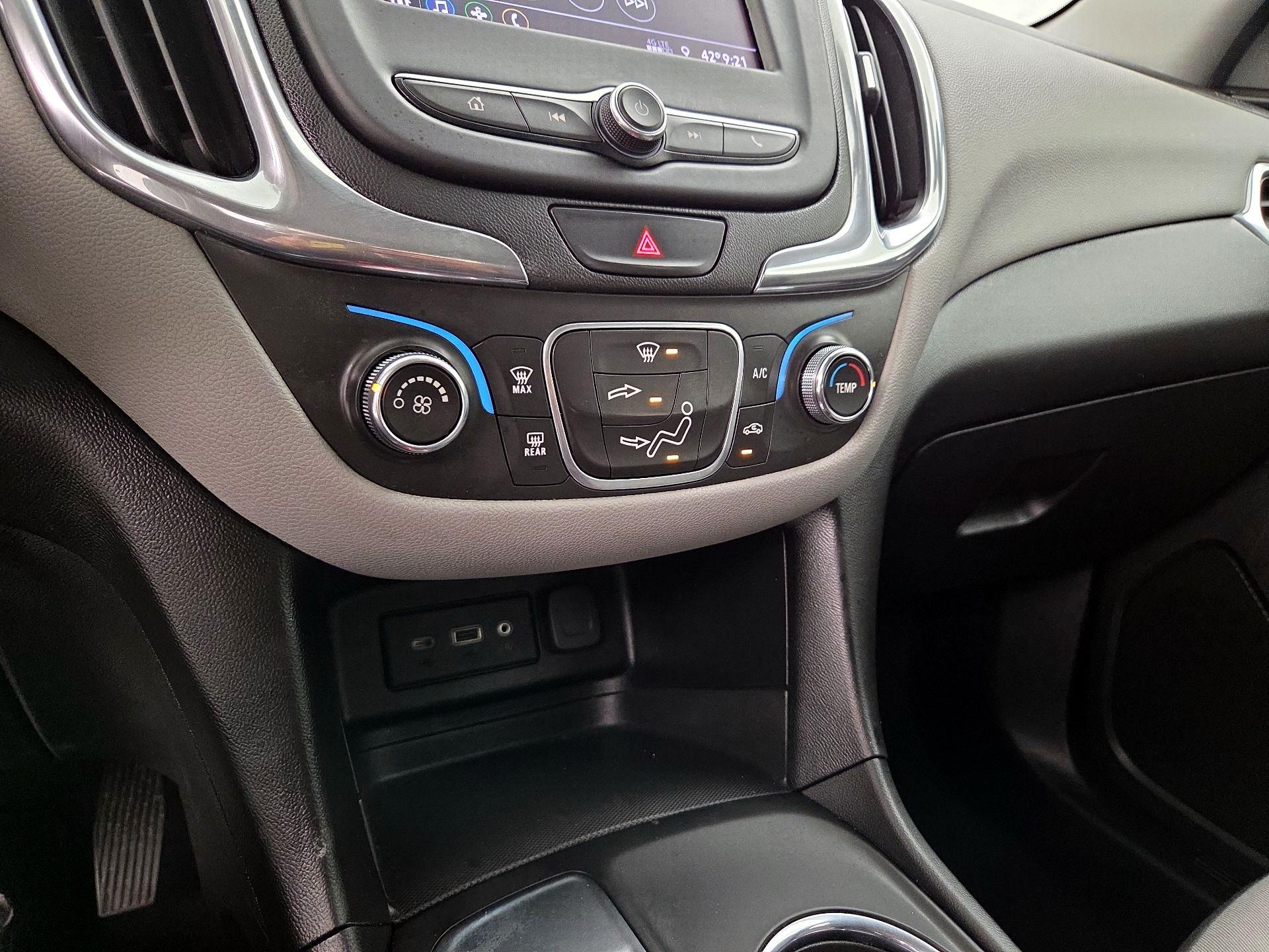 Thumbnail: 2020 Chevrolet Equinox - 16