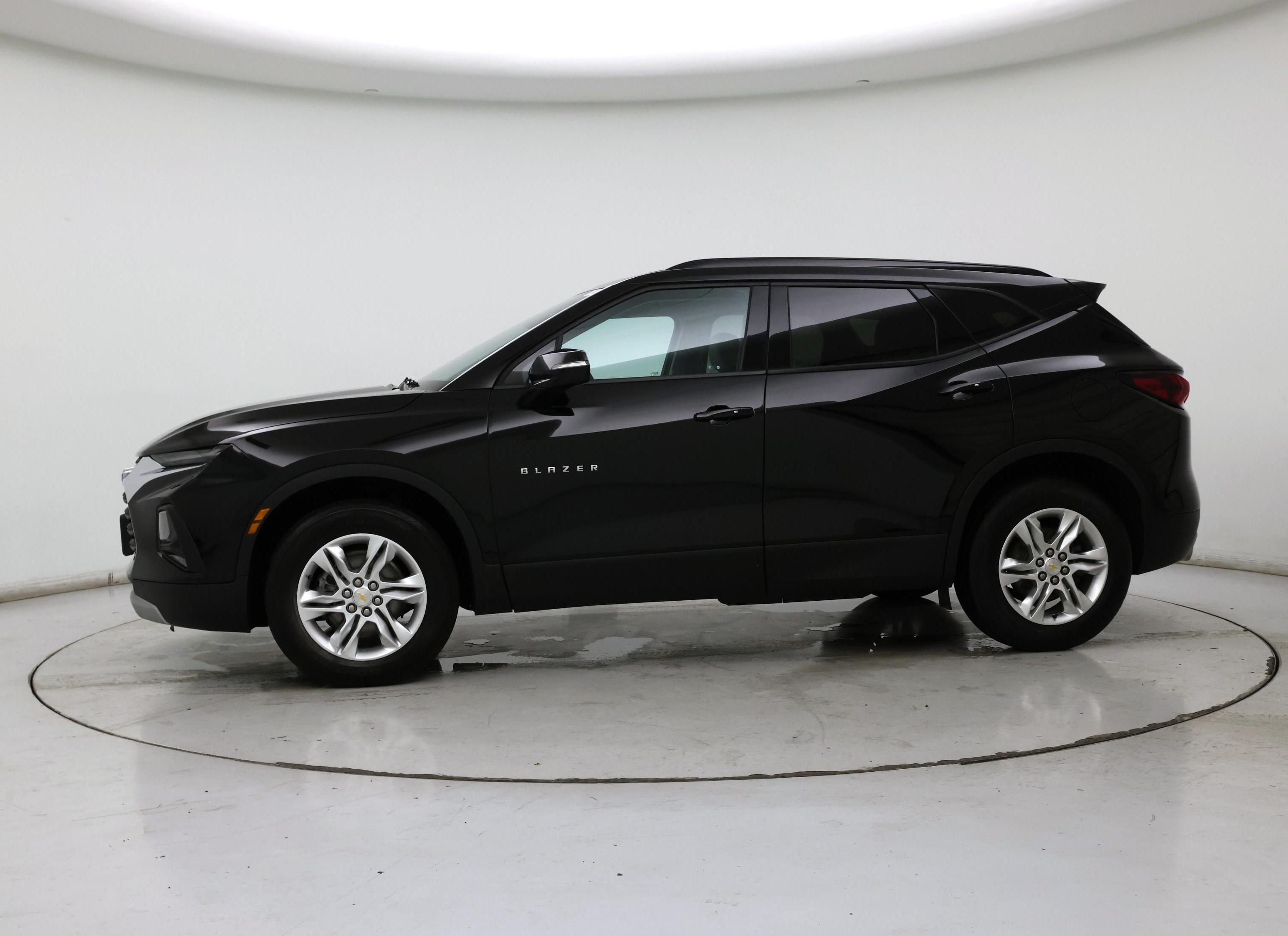 Thumbnail: 2022 Chevrolet Blazer - 3