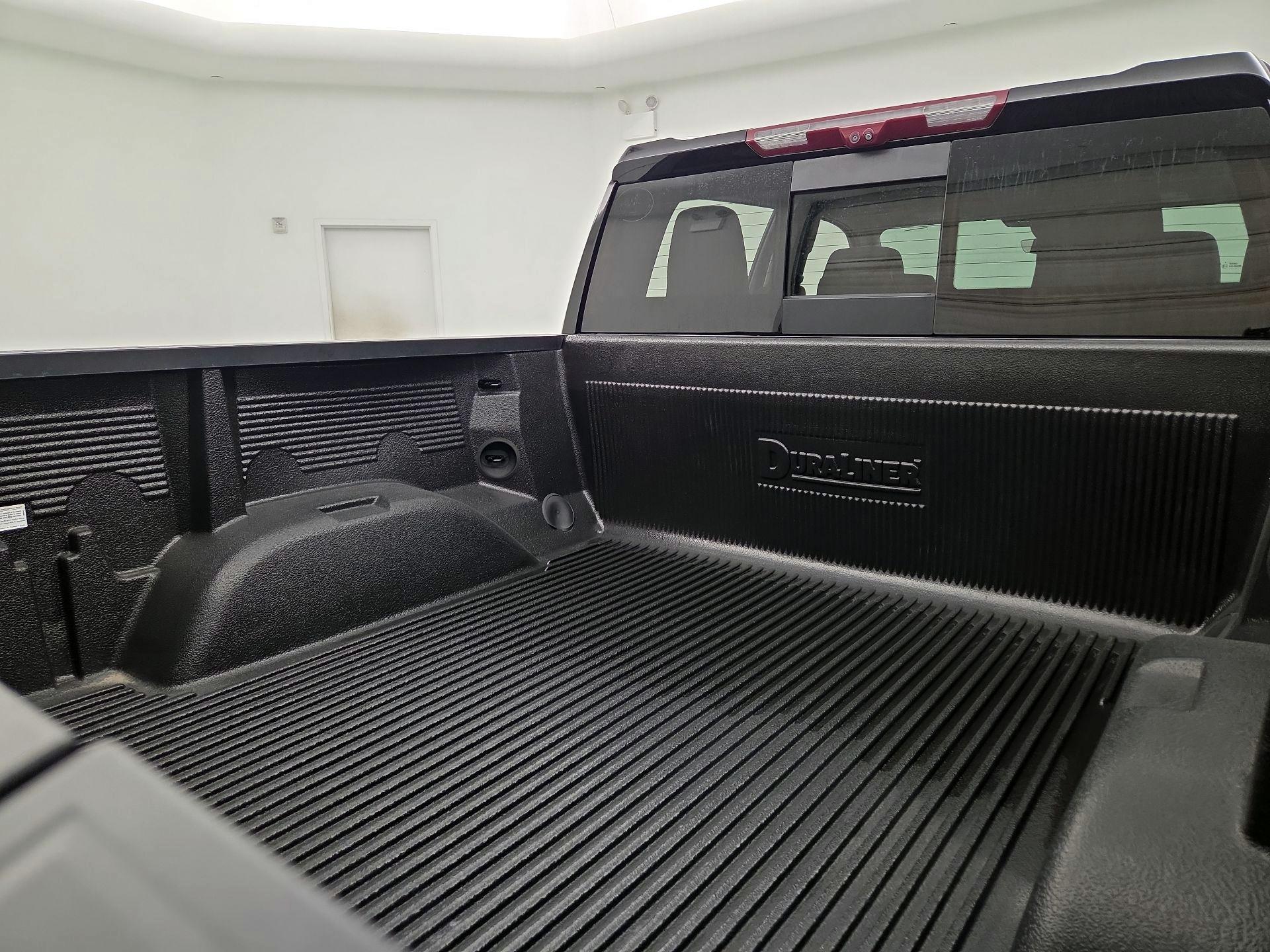 Thumbnail: 2022 Chevrolet Silverado 1500 - 20
