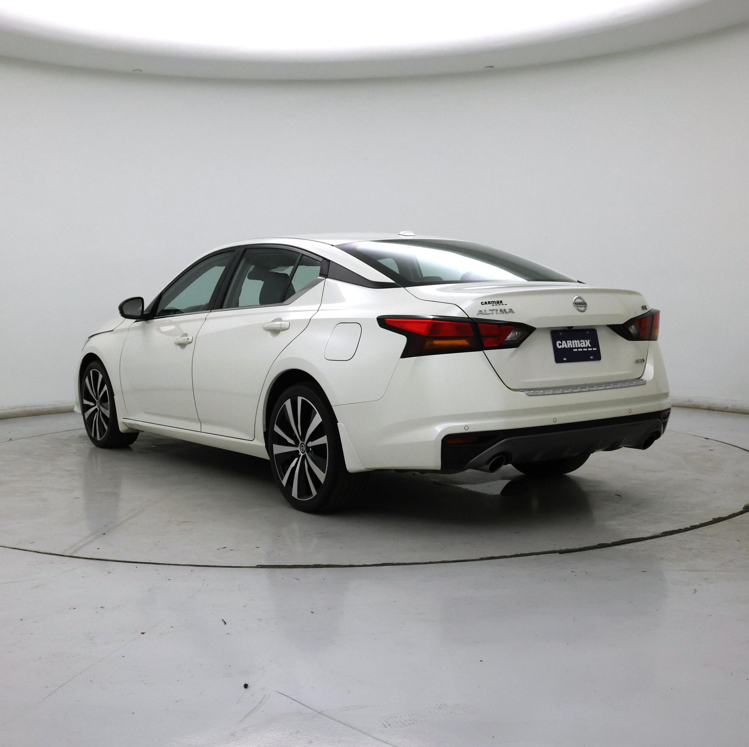 Thumbnail: 2020 Nissan Altima - 2
