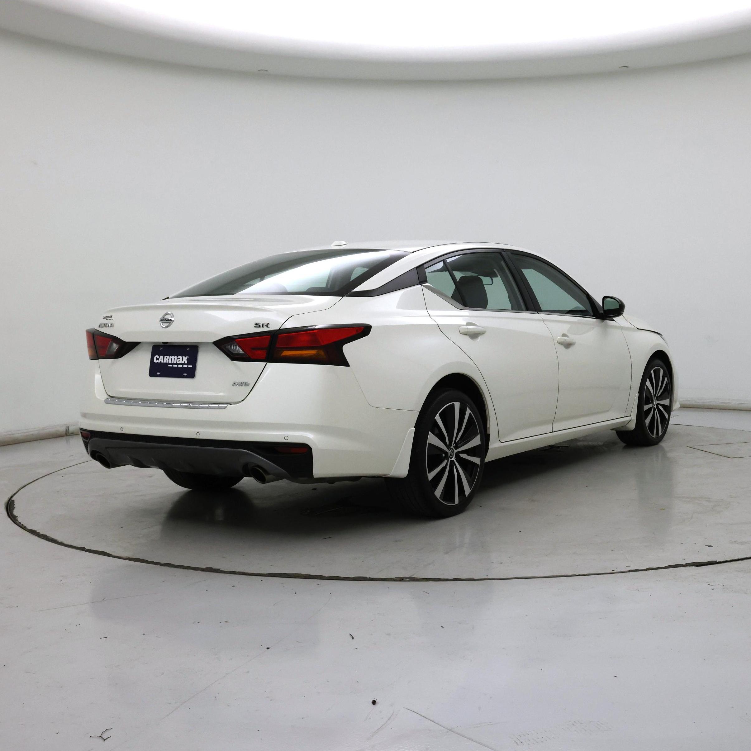 Thumbnail: 2020 Nissan Altima - 8