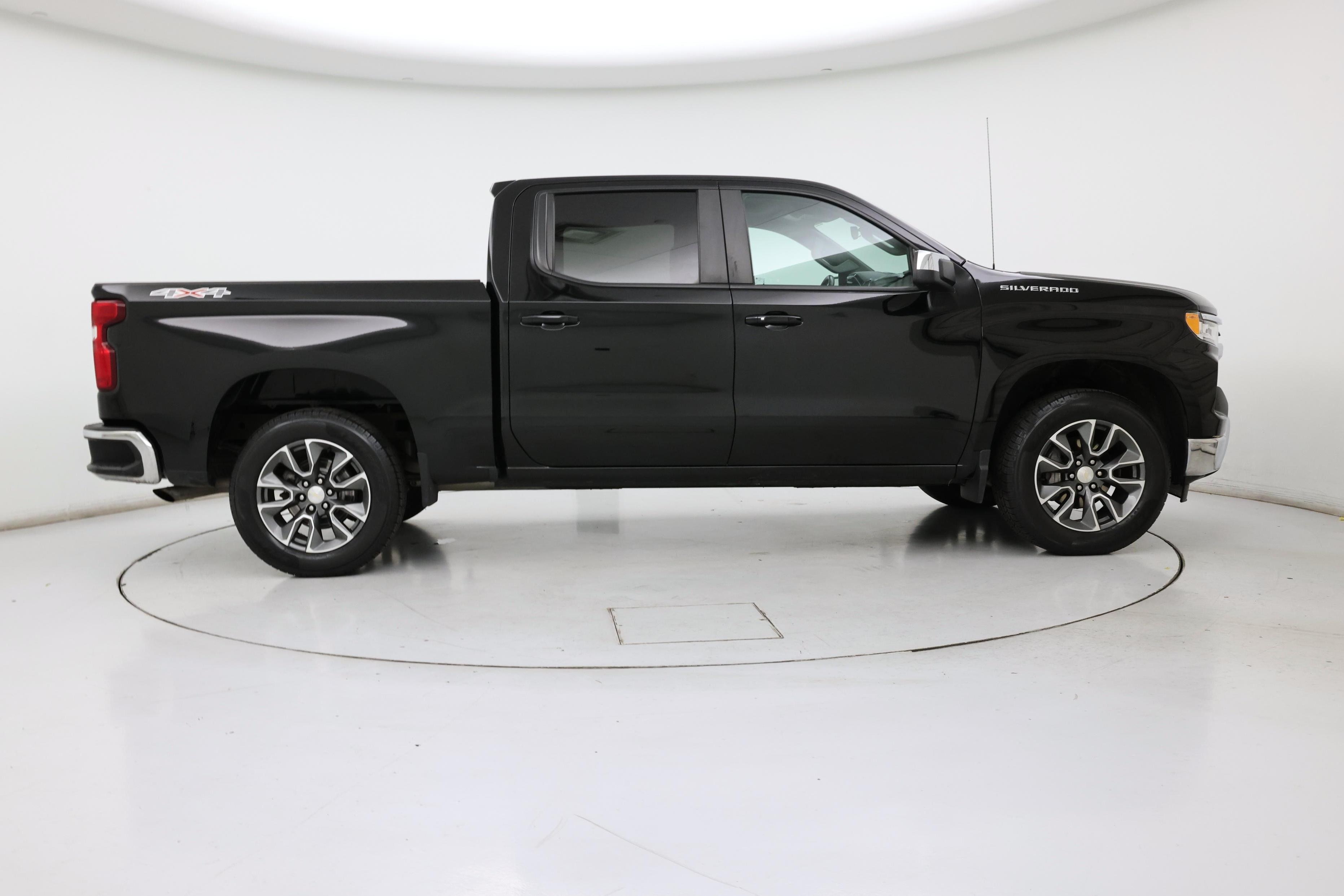 Thumbnail: 2023 Chevrolet Silverado 1500 - 7