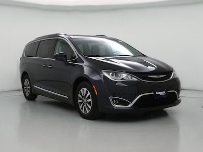 Gray 2020 Chrysler Pacifica Touring L-Plus