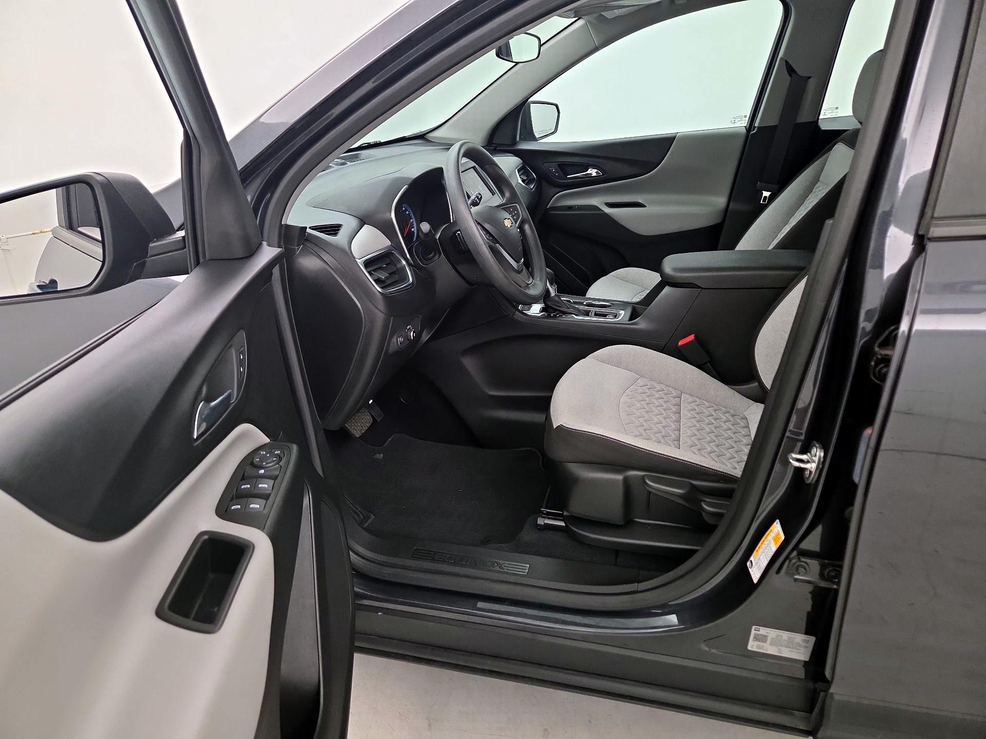 Thumbnail: 2022 Chevrolet Equinox - 11